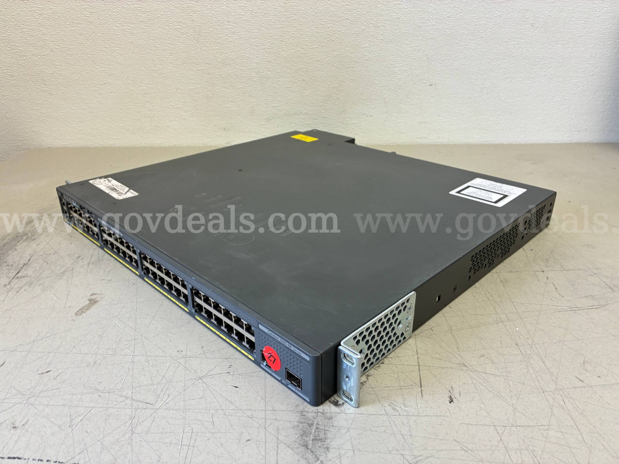 CISCO CATALYST 2960-XR CISCO 2960 Government Surplus Auction - Photo #5