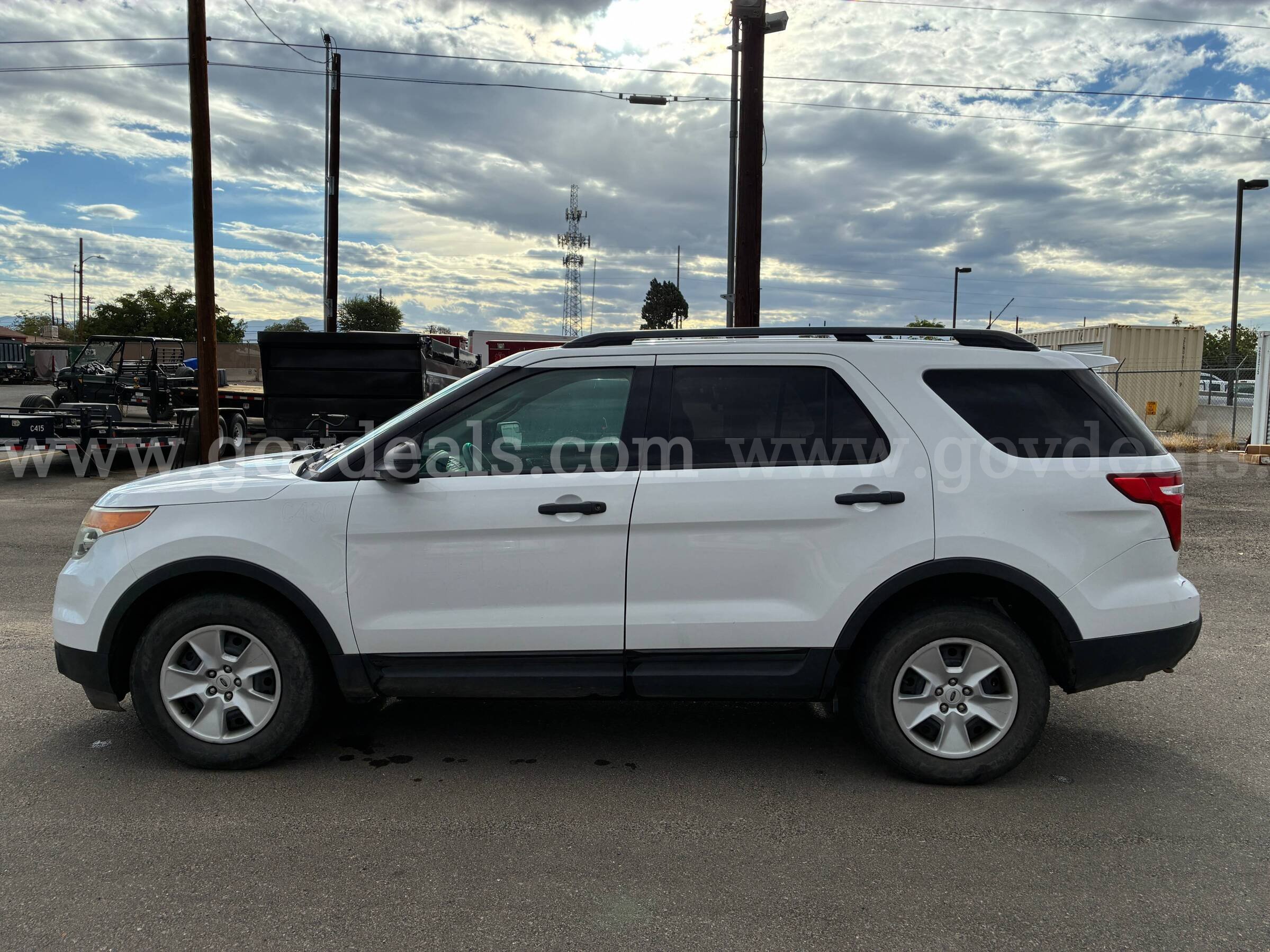 2013 FORD EXPLORER 4WD FORD EXPLORER Government Surplus Auction - Photo #3