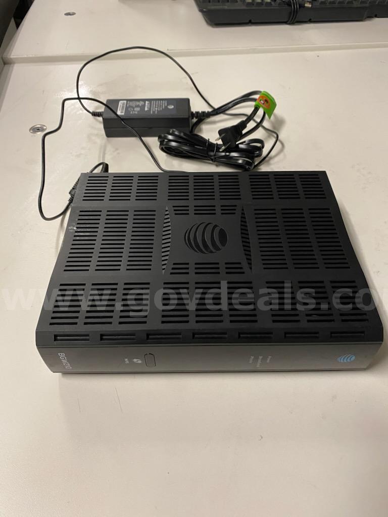 ARRIS BGW210-700 AT&T Wireless Gateway WiFi Router & Modem - Pick Up in Los Angeles AT&T 700 Government Surplus Auction - Photo #4