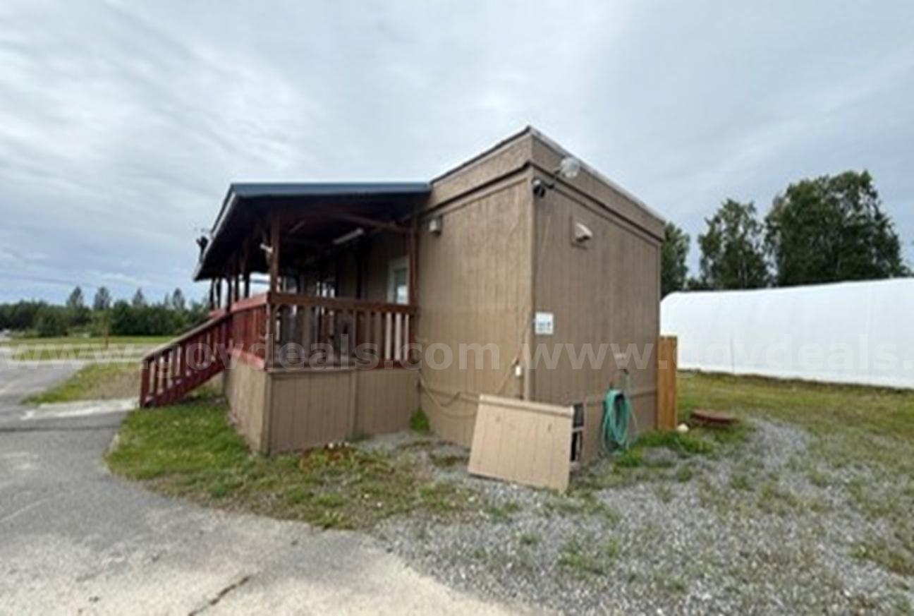 48'3" X 12'3"W' Mobile Home (* Willow *)   Government Surplus Auction - Photo #4