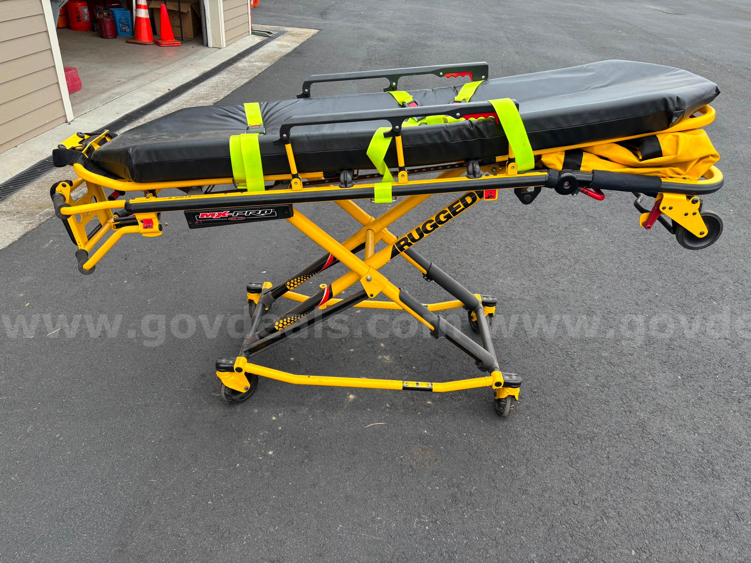 Stryker EMS model 6082 MX-Pro ambulance cot Stryker 6082 Government Surplus Auction - Photo #4
