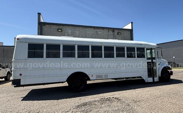 1993 International 3800