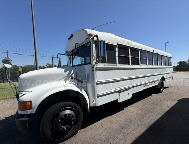 1993 International 3800 International 3800 Government Surplus Auction - Photo #2