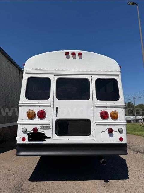 1993 International 3800 International 3800 Government Surplus Auction - Photo #4