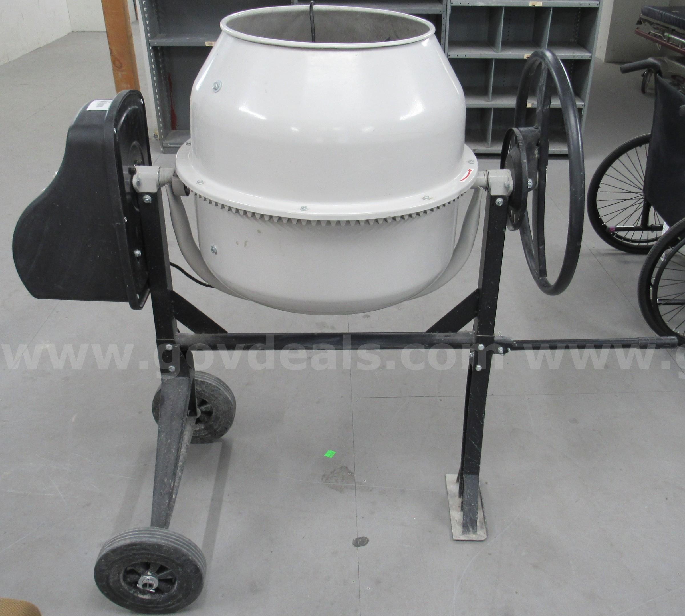 Klutch Cement Mixer U3569