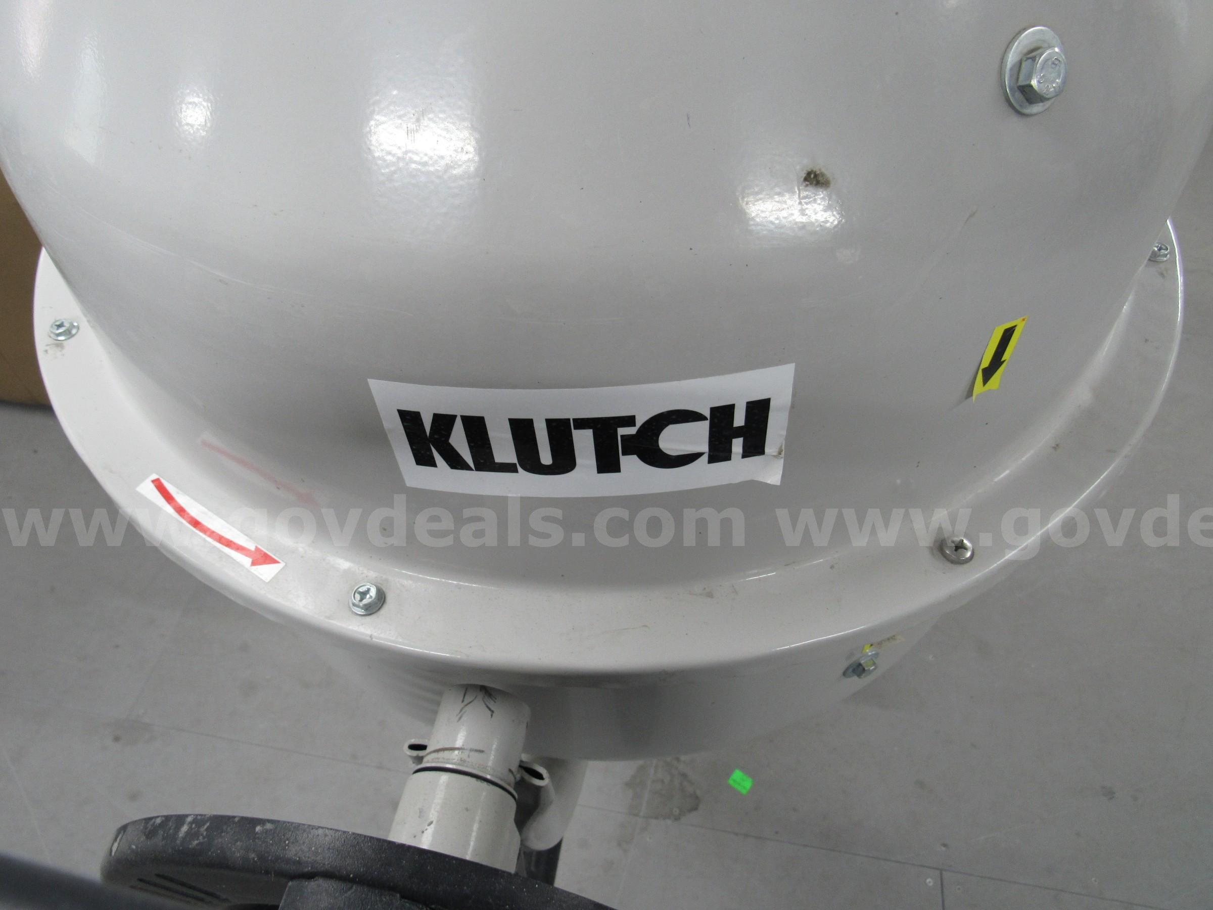 Klutch Cement Mixer U3569  U3569 Government Surplus Auction - Photo #5