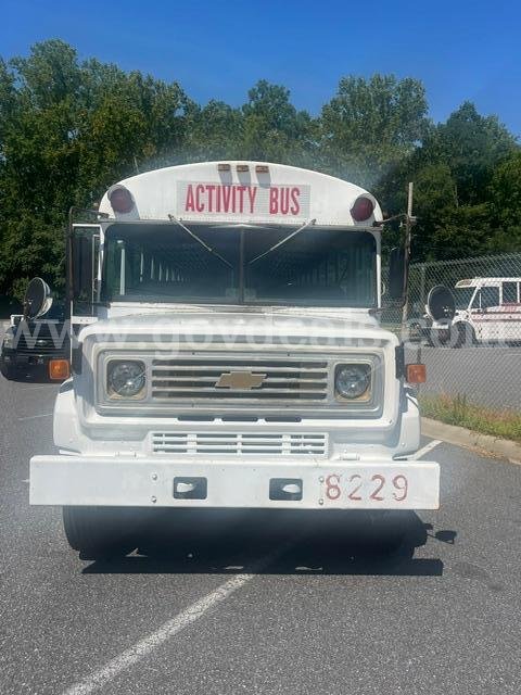 1989 Chevrolet B6P042 Chevrolet B6P042 Government Surplus Auction - Photo #3