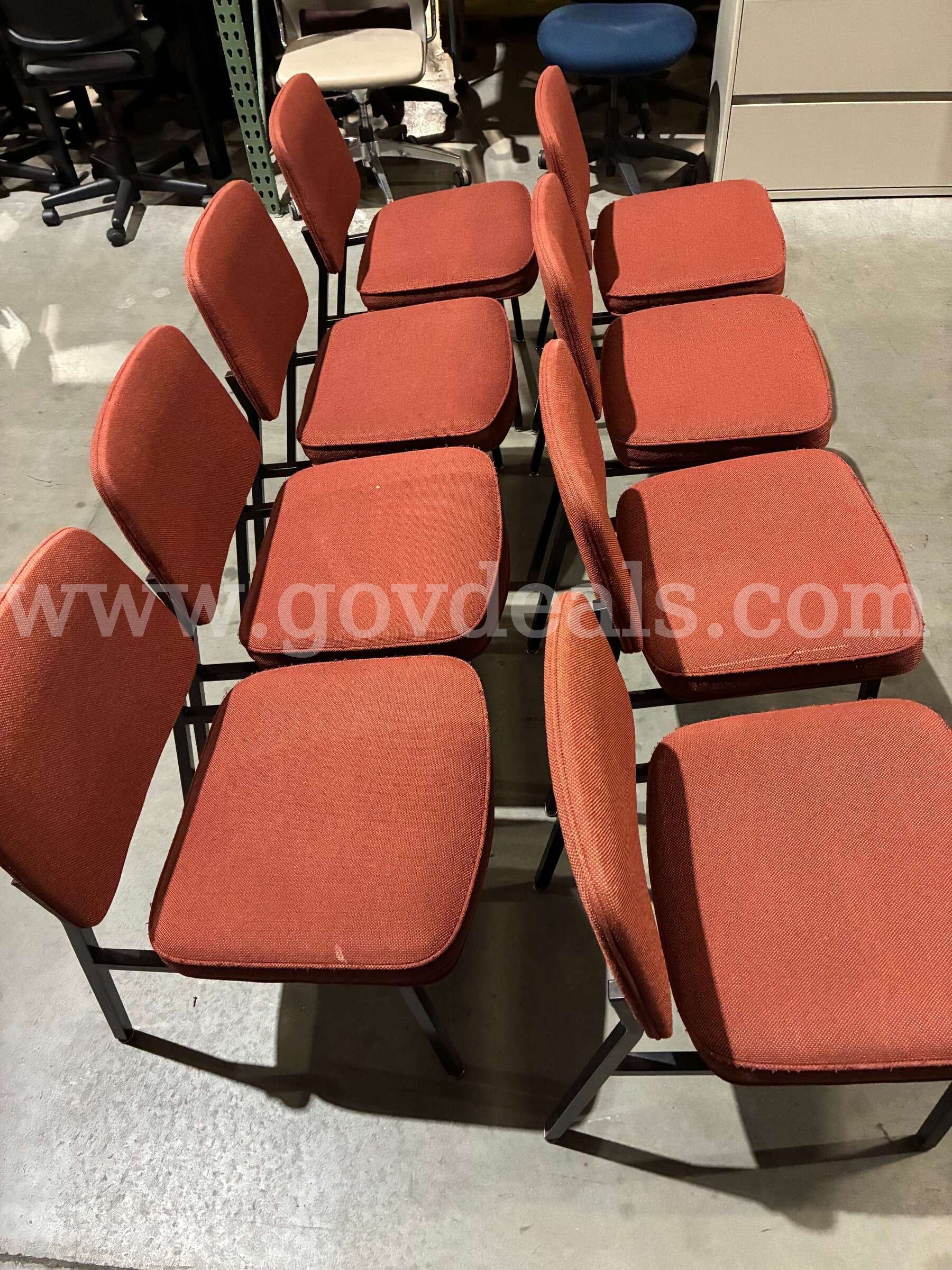 Chairs   Government Surplus Auction - Photo #3