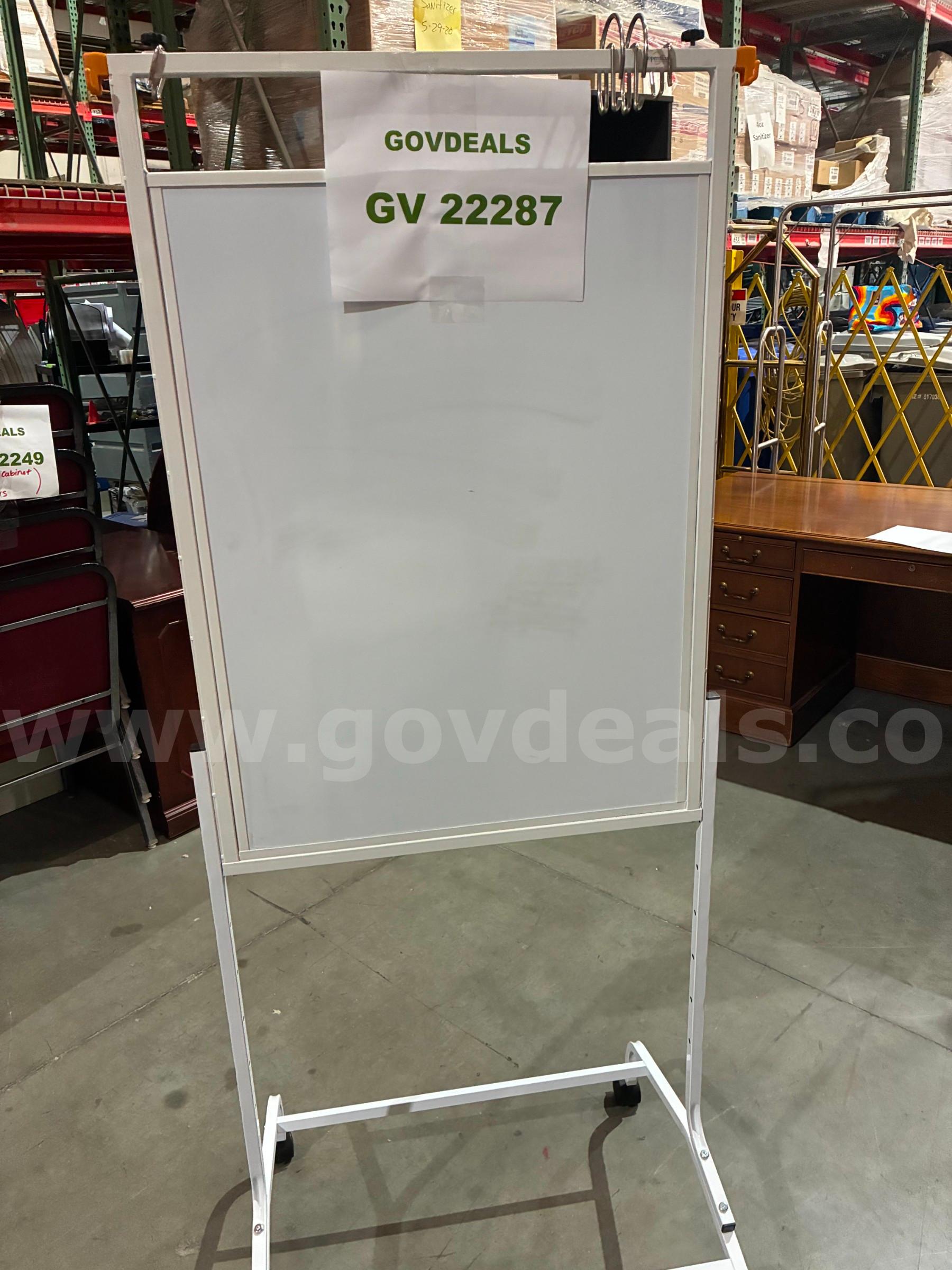 Whiteboard   Government Surplus Auction - Photo #4