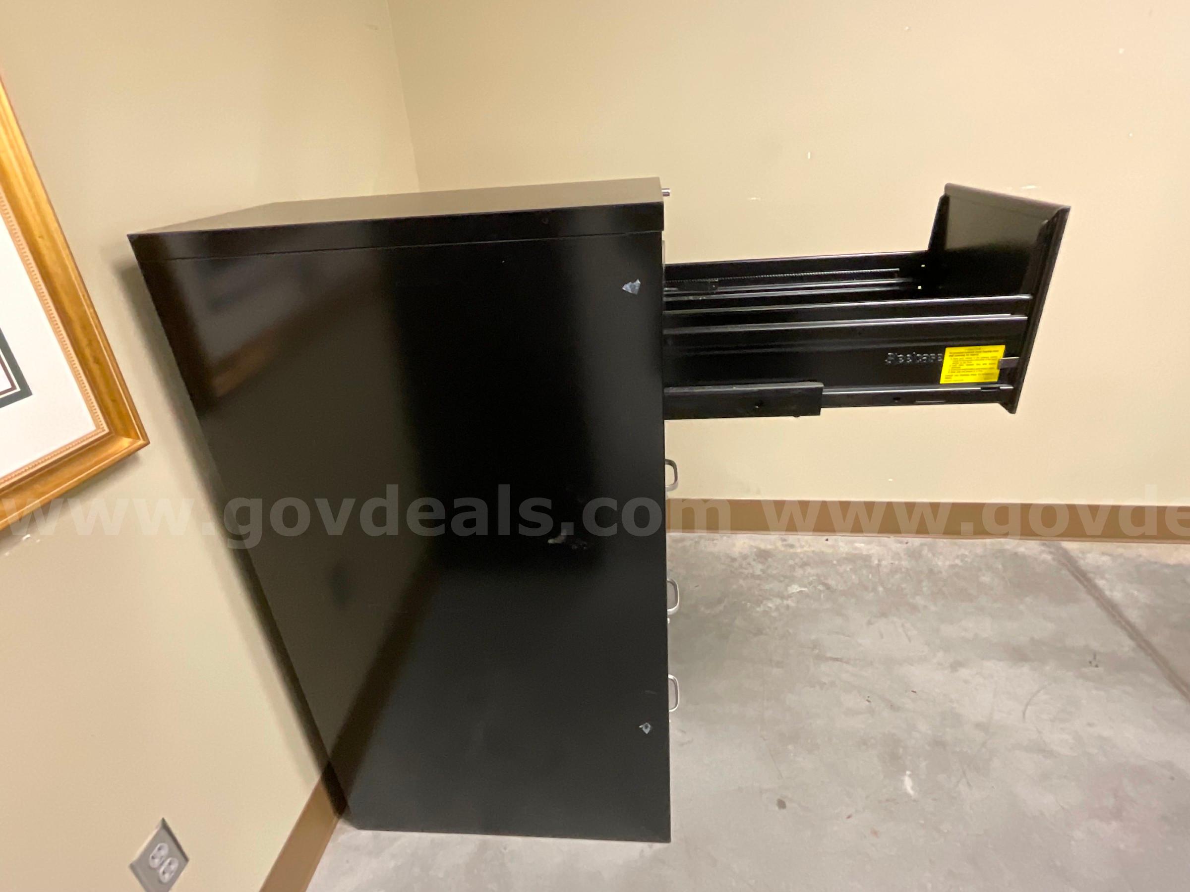 Miscellaneous Office Furniture *PIM Showroom/Dock*   Government Surplus Auction - Photo #6