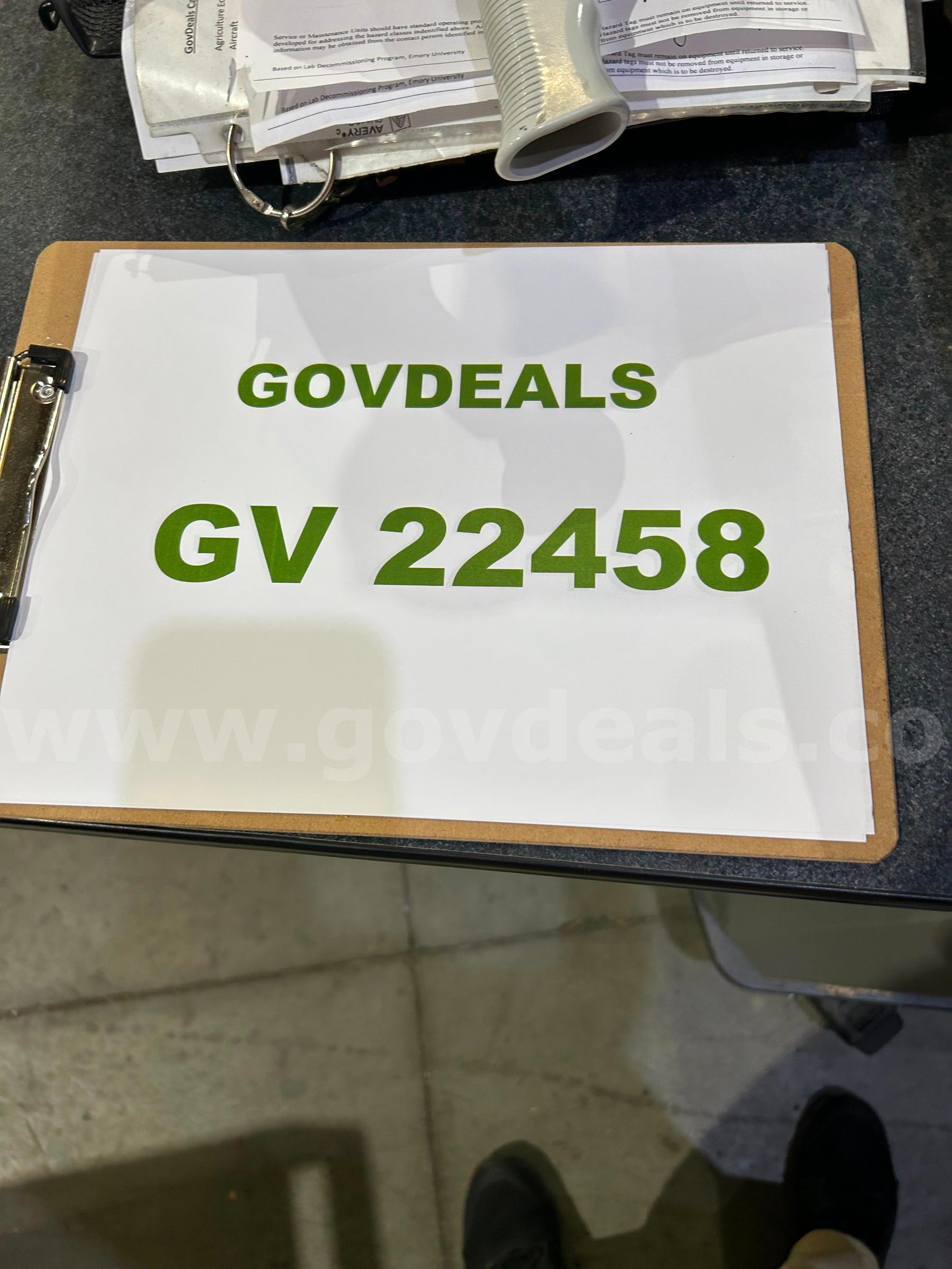 Vacuum Pump Welch Scientific 1400 Government Surplus Auction - Photo #6