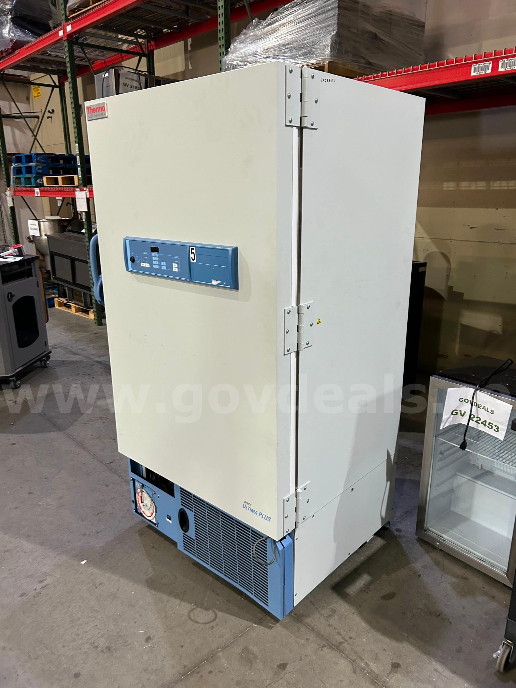 Ultra Low Temp Freezer  ULT2586-10HD-A41 Government Surplus Auction - Photo #3