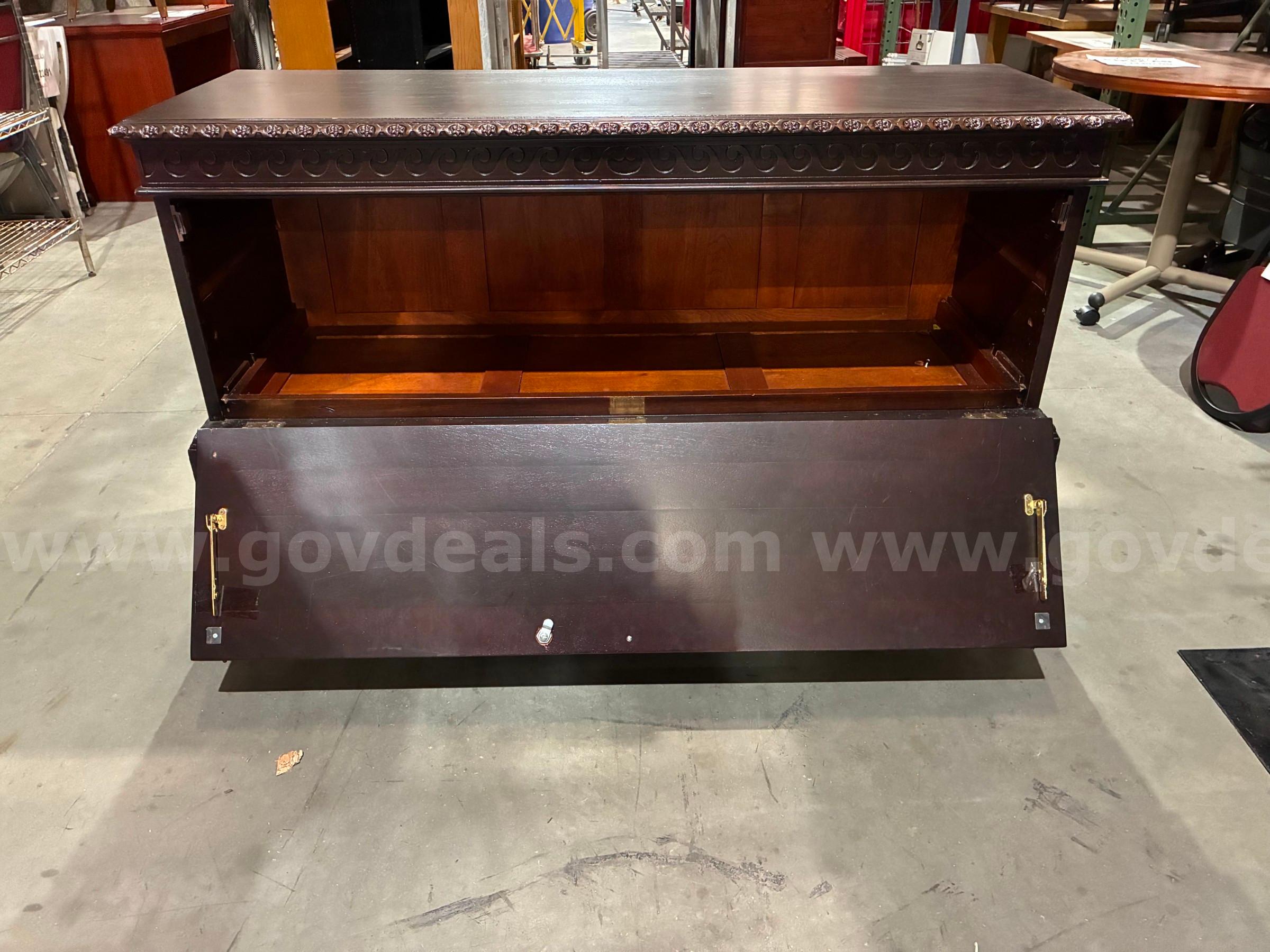 Credenza   Government Surplus Auction - Photo #2