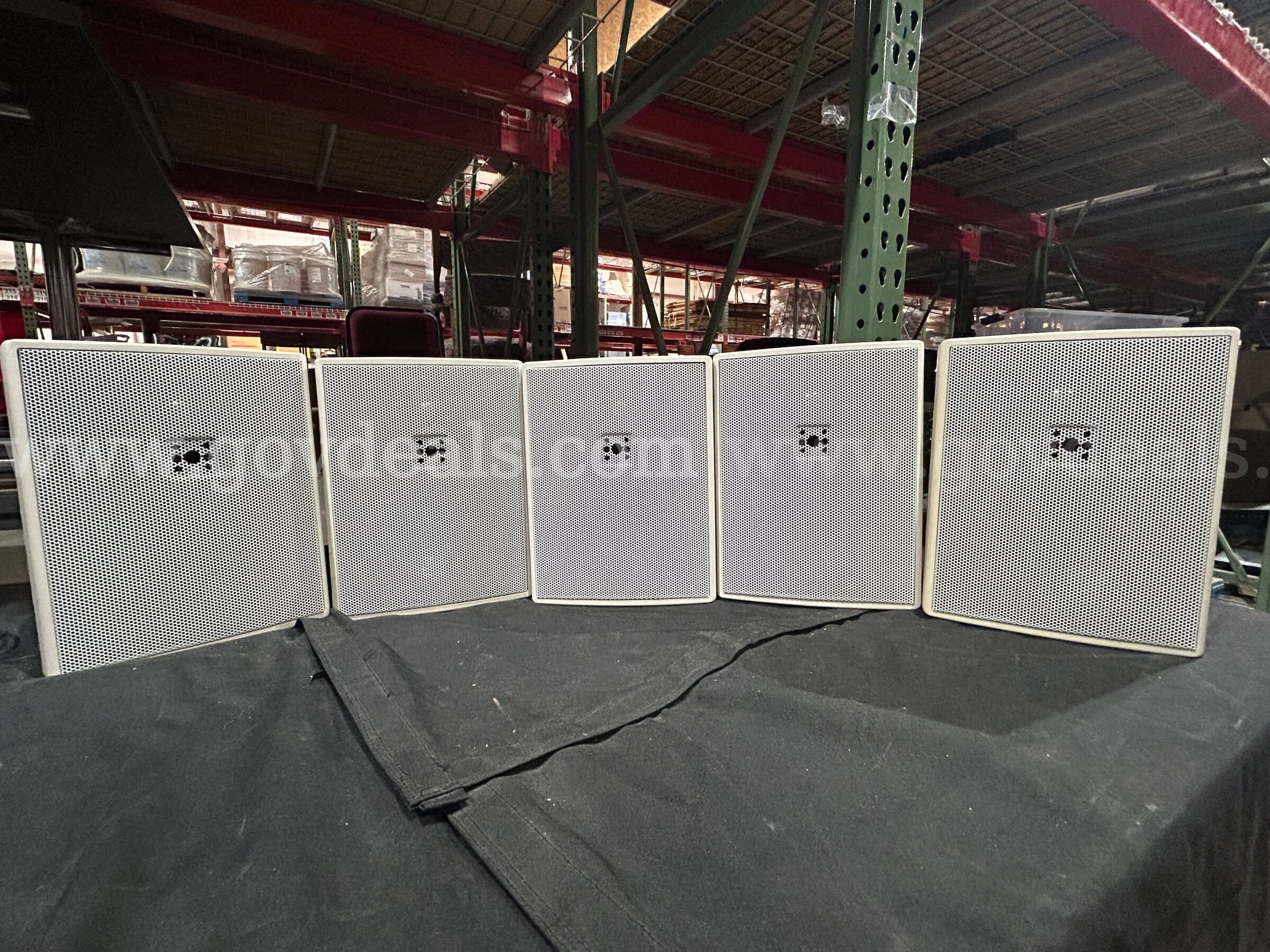 JBL Speakers JBL Control 25 Government Surplus Auction - Primary Photo