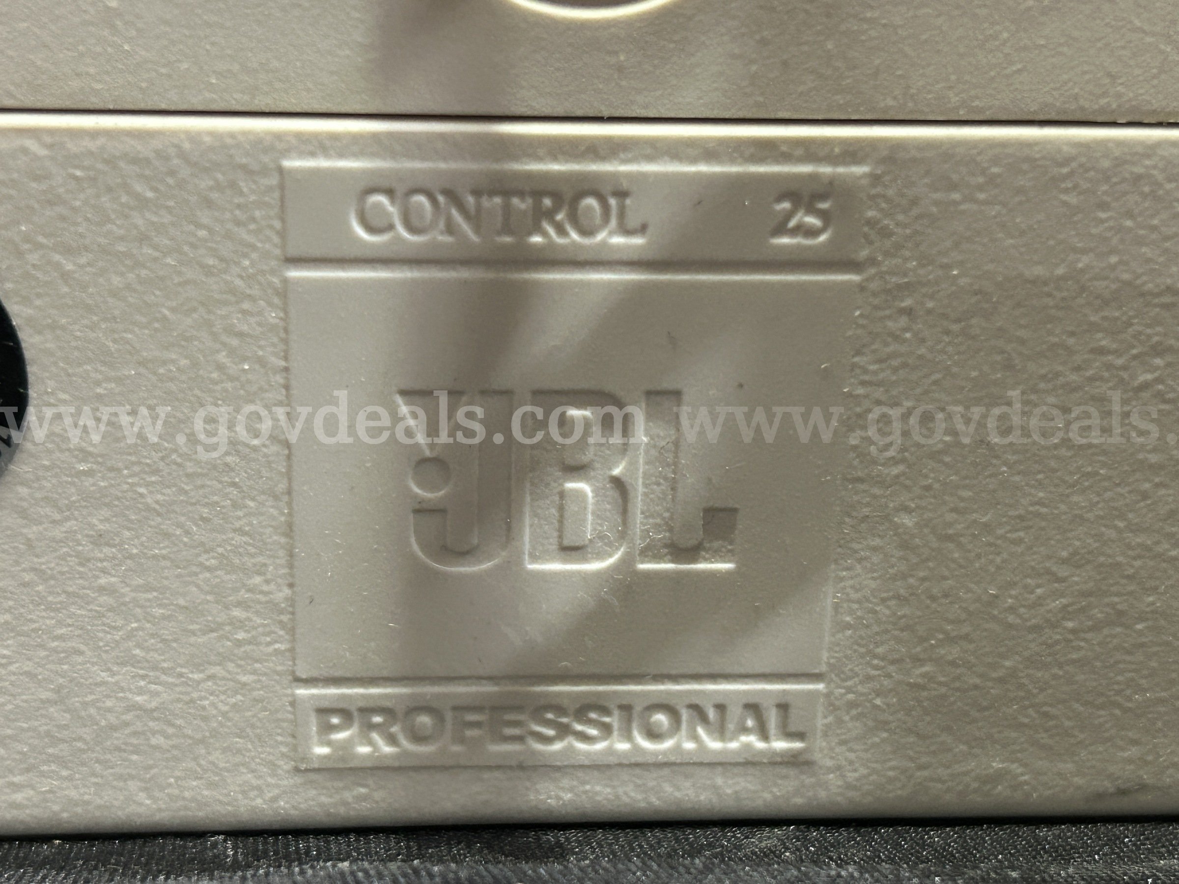 JBL Speakers JBL Control 25 Government Surplus Auction - Photo #3