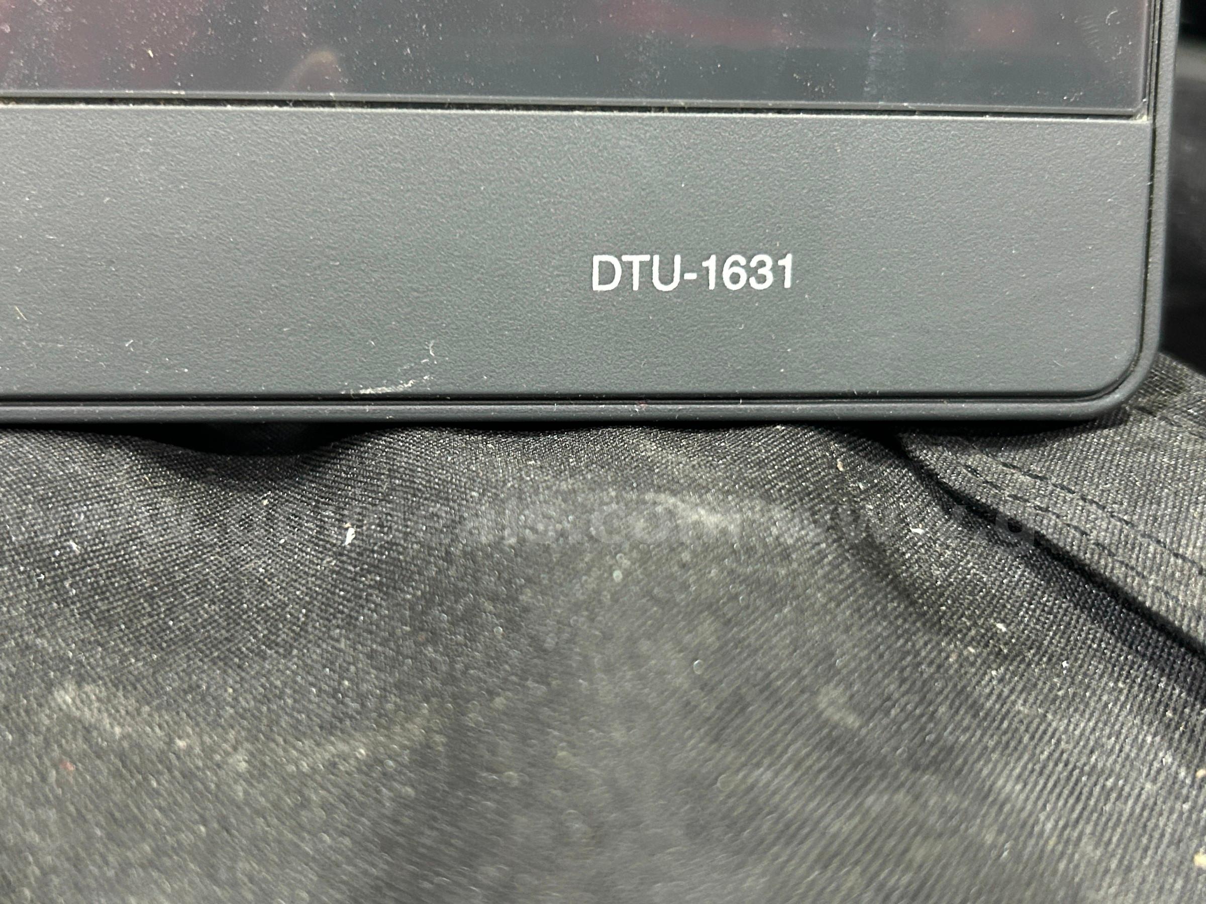 Tablets Wacom DTU-1631 Government Surplus Auction - Photo #3