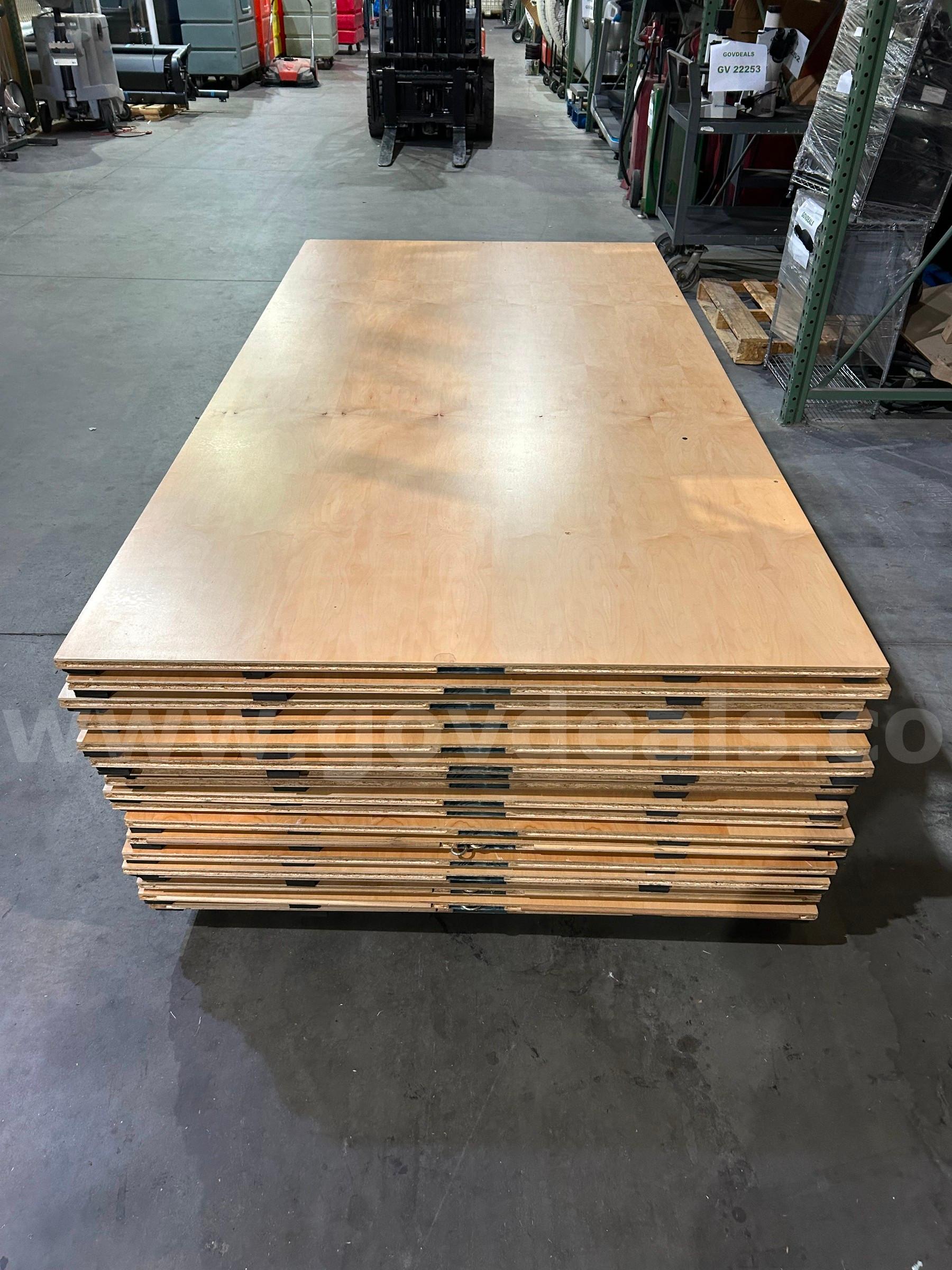 Interlocking Floor Panels   Government Surplus Auction - Photo #5