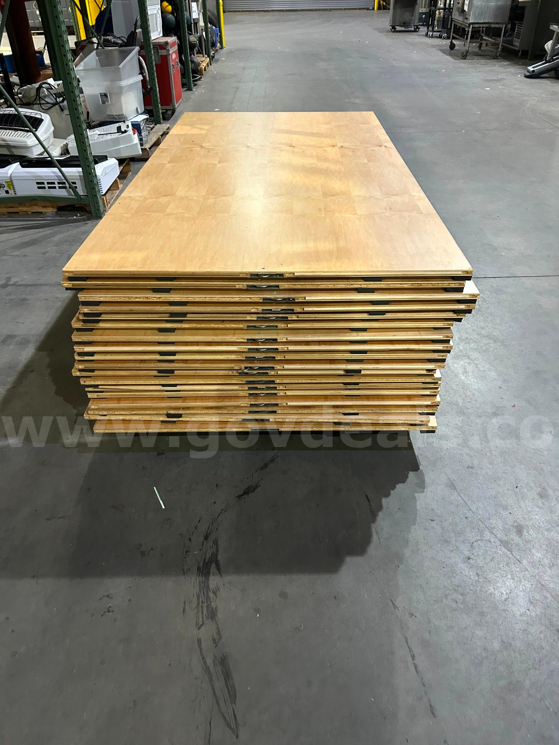 Interlocking Floor Panels   Government Surplus Auction - Photo #6