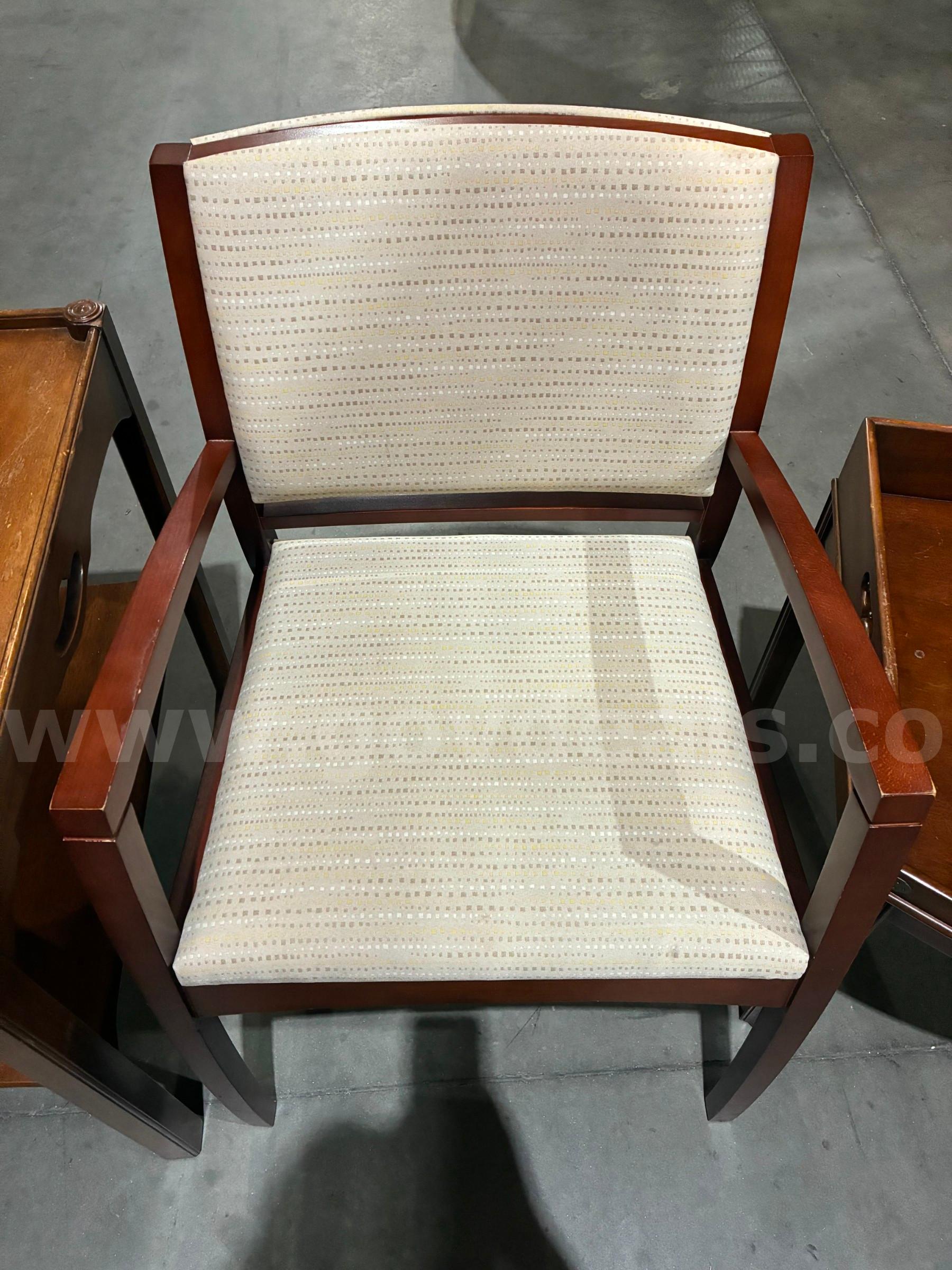 Chair & Tables   Government Surplus Auction - Photo #5