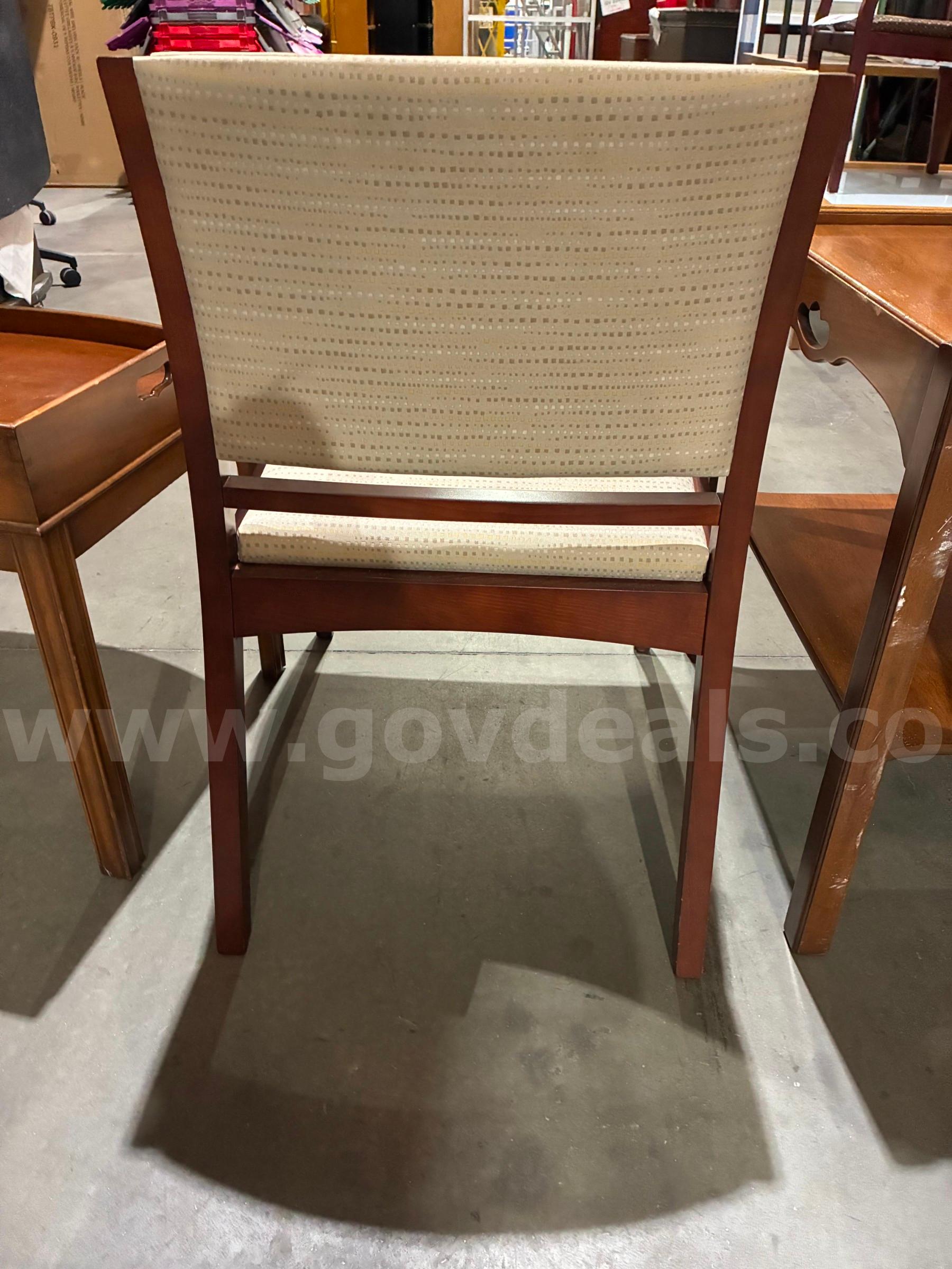 Chair & Tables   Government Surplus Auction - Photo #6