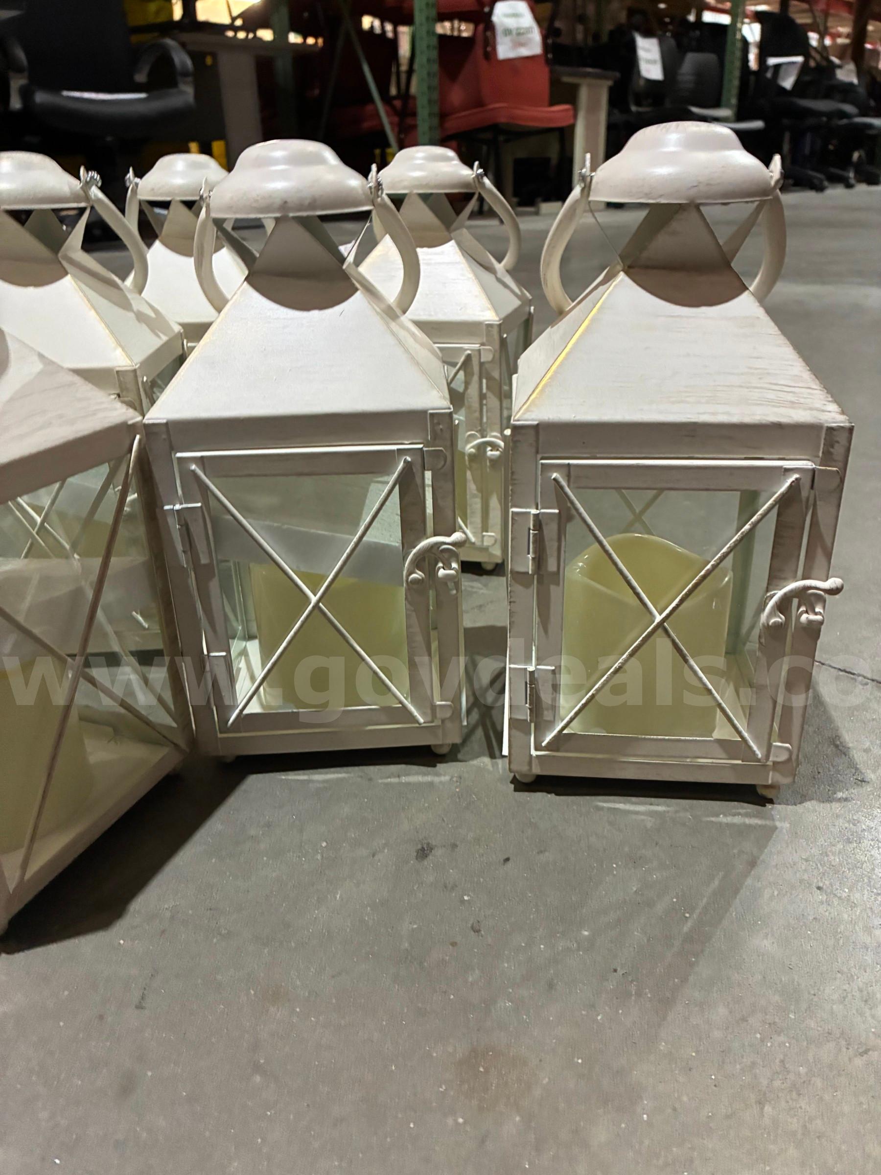 Lanterns   Government Surplus Auction - Photo #2