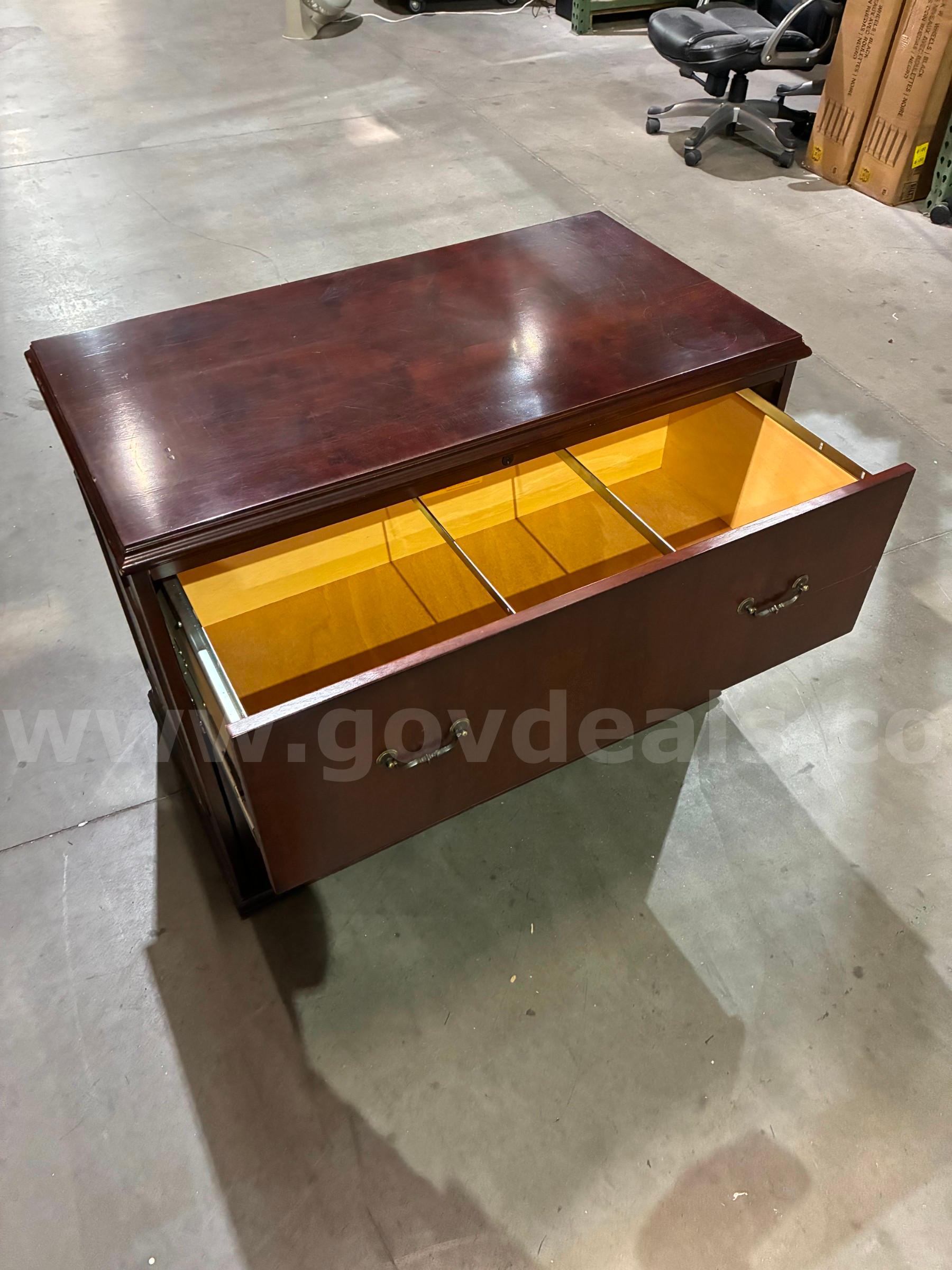 File Cabinet   Government Surplus Auction - Photo #3