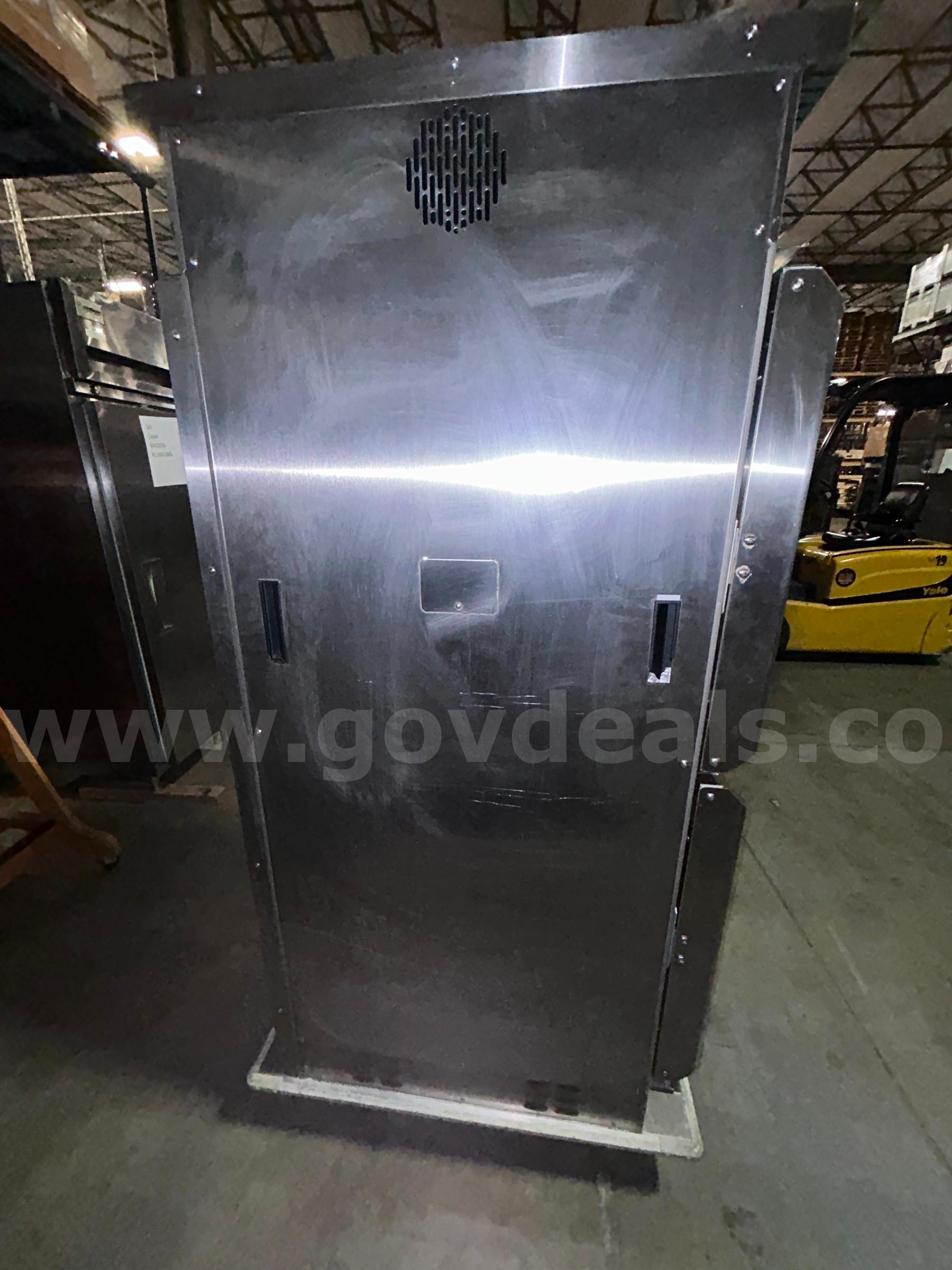 Pass Thru Proofer/Holding Cabinet - Parts  4000A-Series Government Surplus Auction - Photo #4