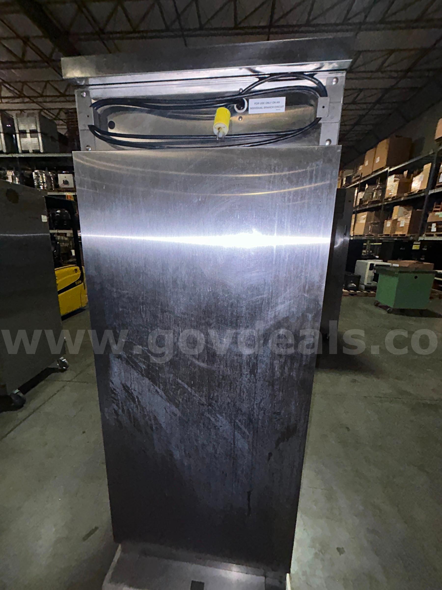 Pass Thru Proofer/Holding Cabinet - Parts  4000A-Series Government Surplus Auction - Photo #5