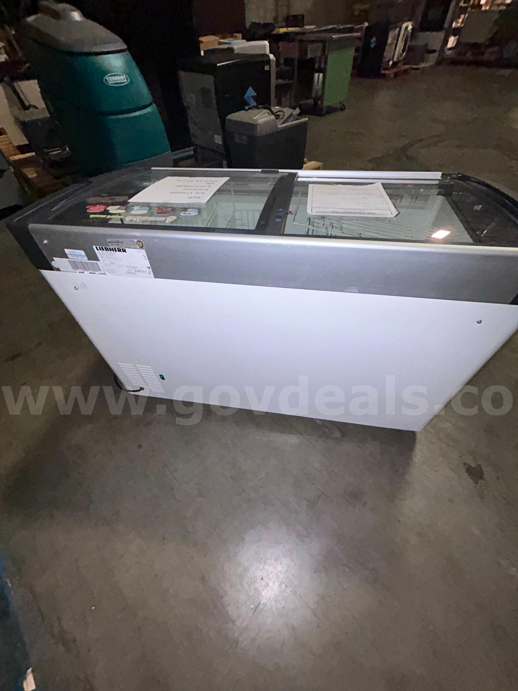 Ice Cream Freezer  2023433 Government Surplus Auction - Photo #3