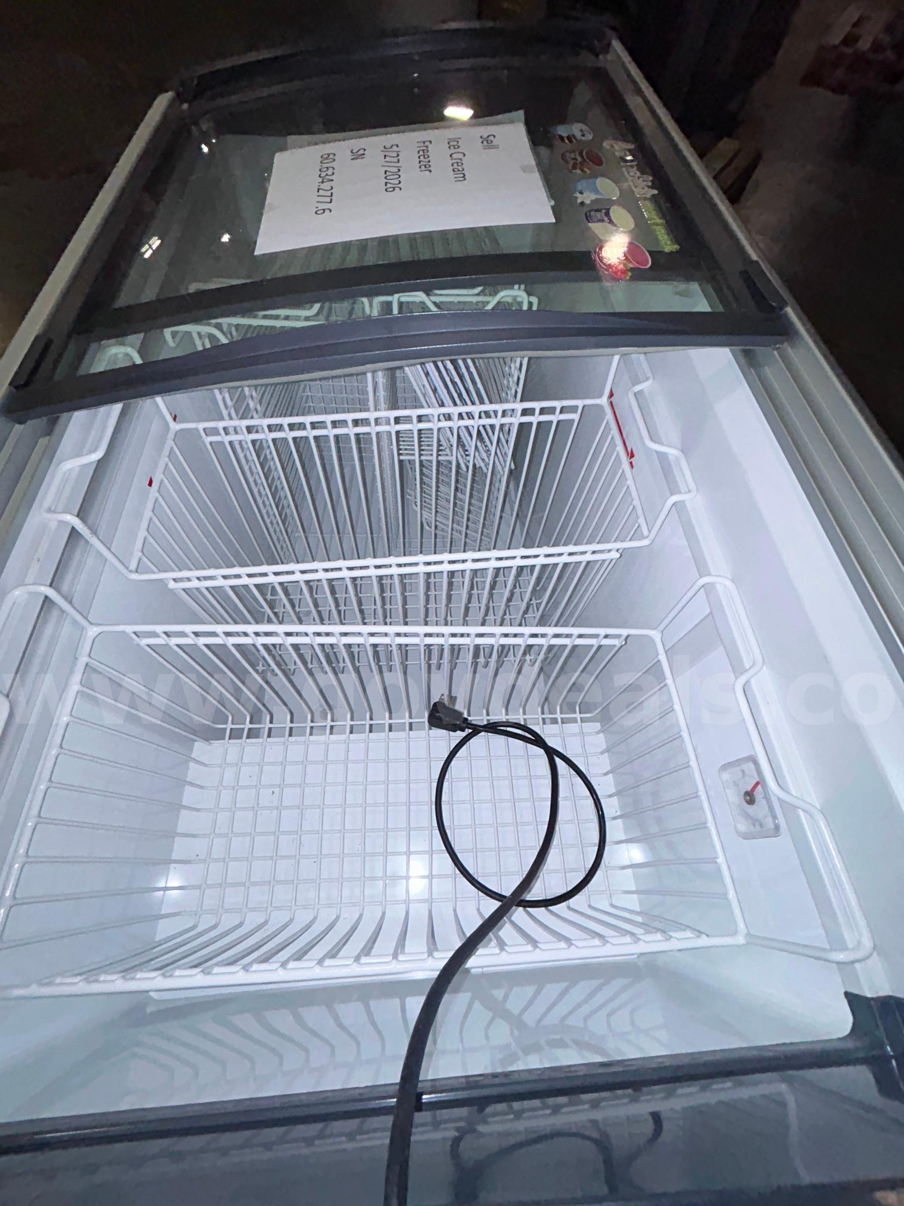Ice Cream Freezer  2023433 Government Surplus Auction - Photo #6