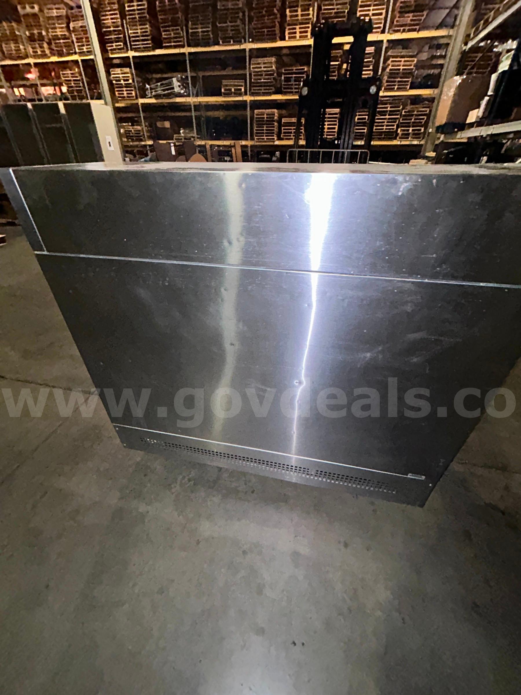 Milk Box Cooler (Parts)   Government Surplus Auction - Photo #4