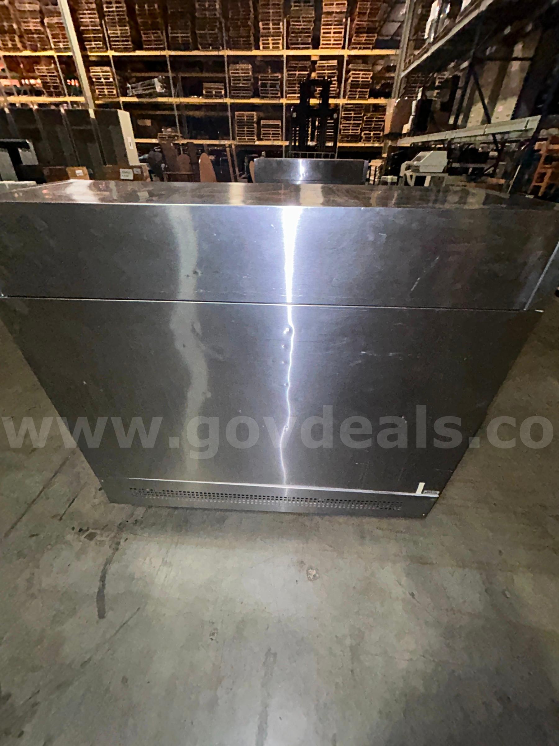 Milk Box Cooler (Parts)   Government Surplus Auction - Photo #3