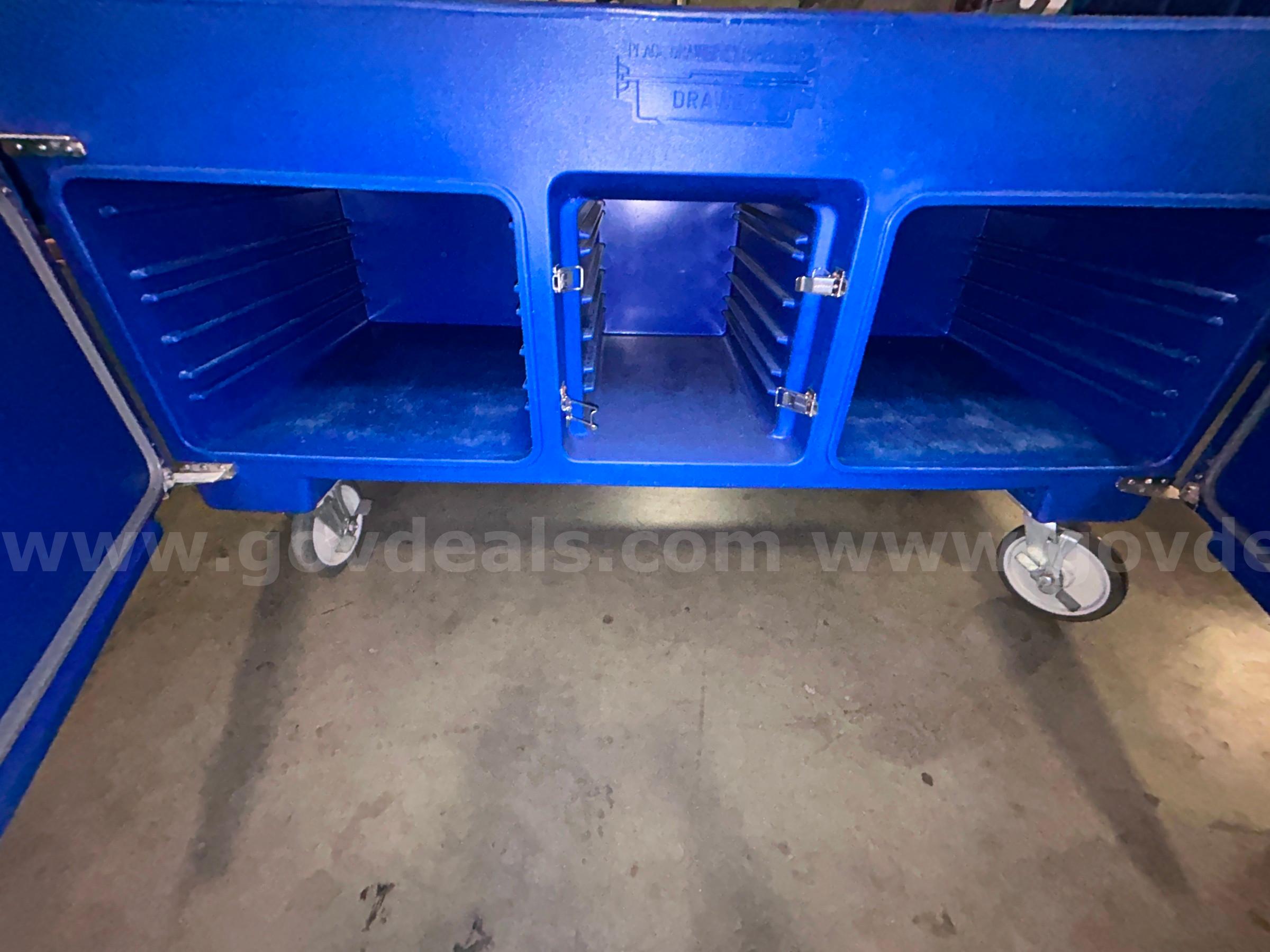 Mobile Serving Carts   Government Surplus Auction - Photo #5