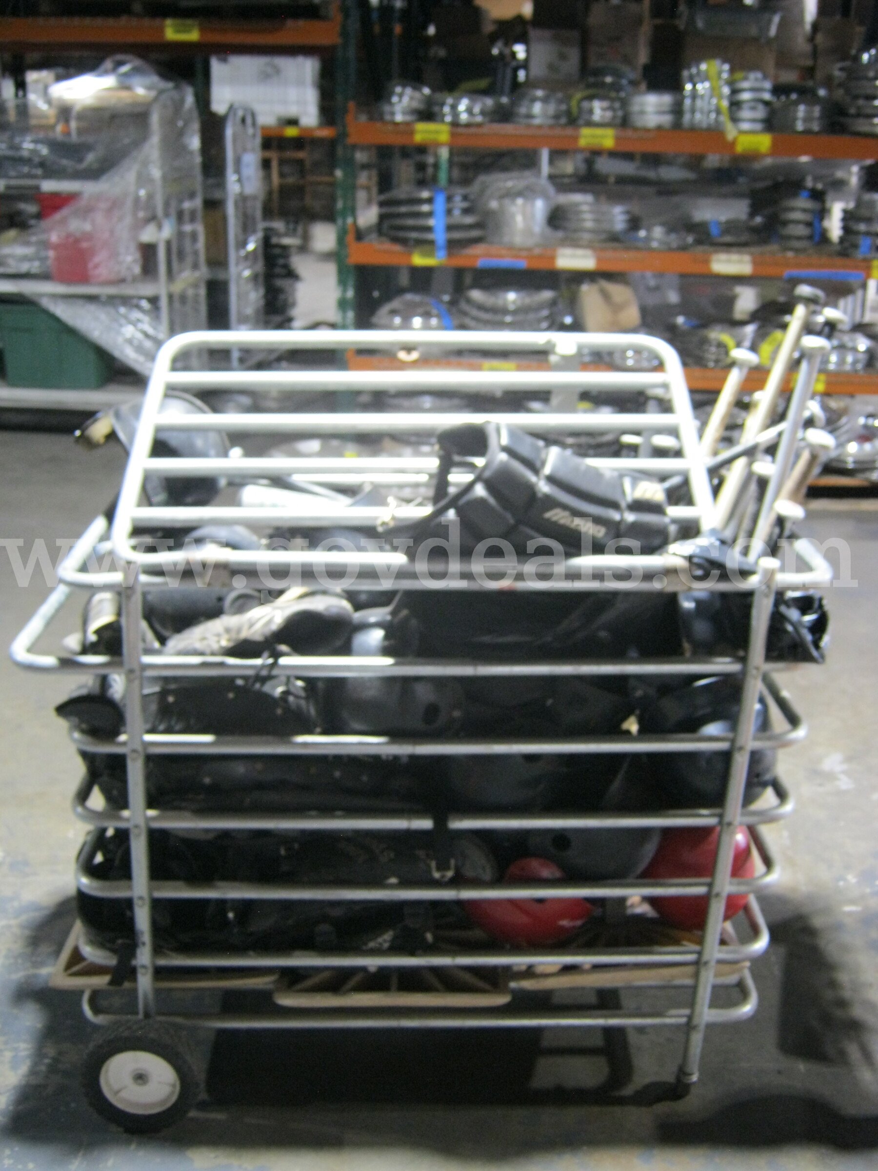 Lot of different sport equipment   Government Surplus Auction - Photo #3