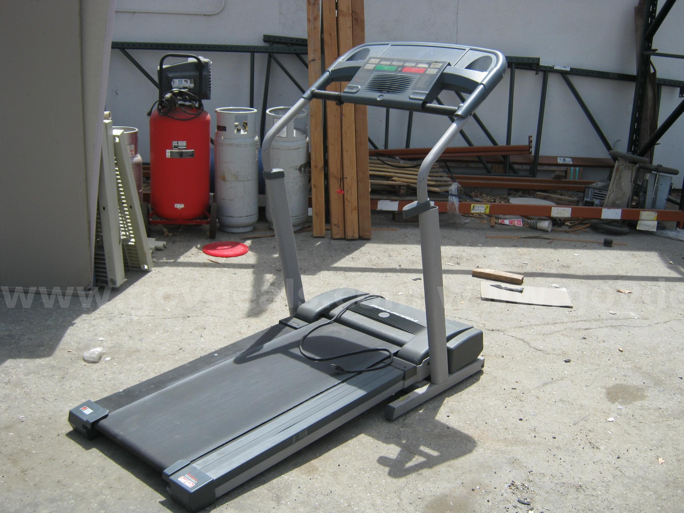 Treadmill   Government Surplus Auction - Photo #2