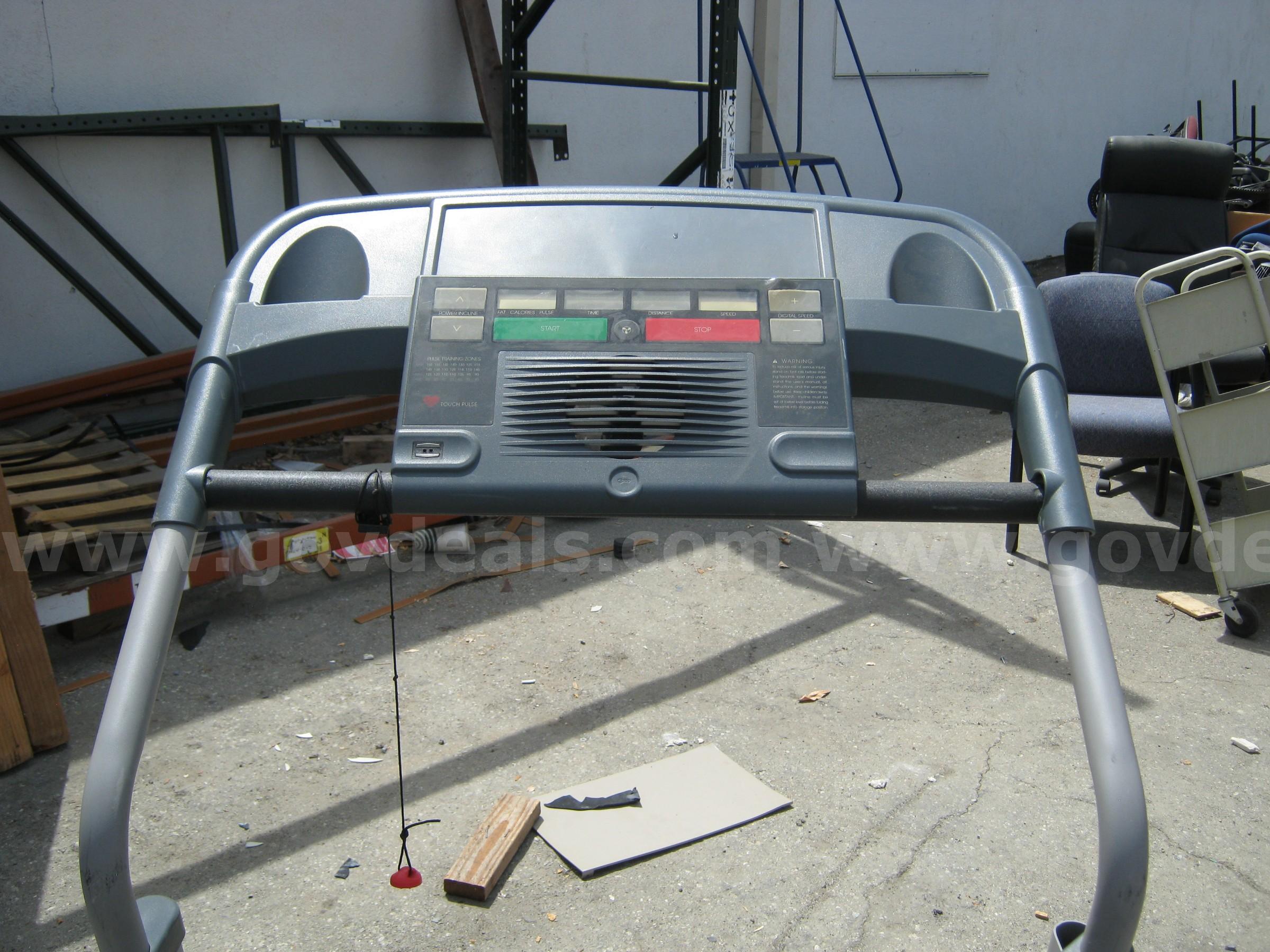 Treadmill   Government Surplus Auction - Photo #5