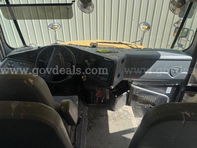 2014 International 3000 International 3000 Government Surplus Auction - Photo #6