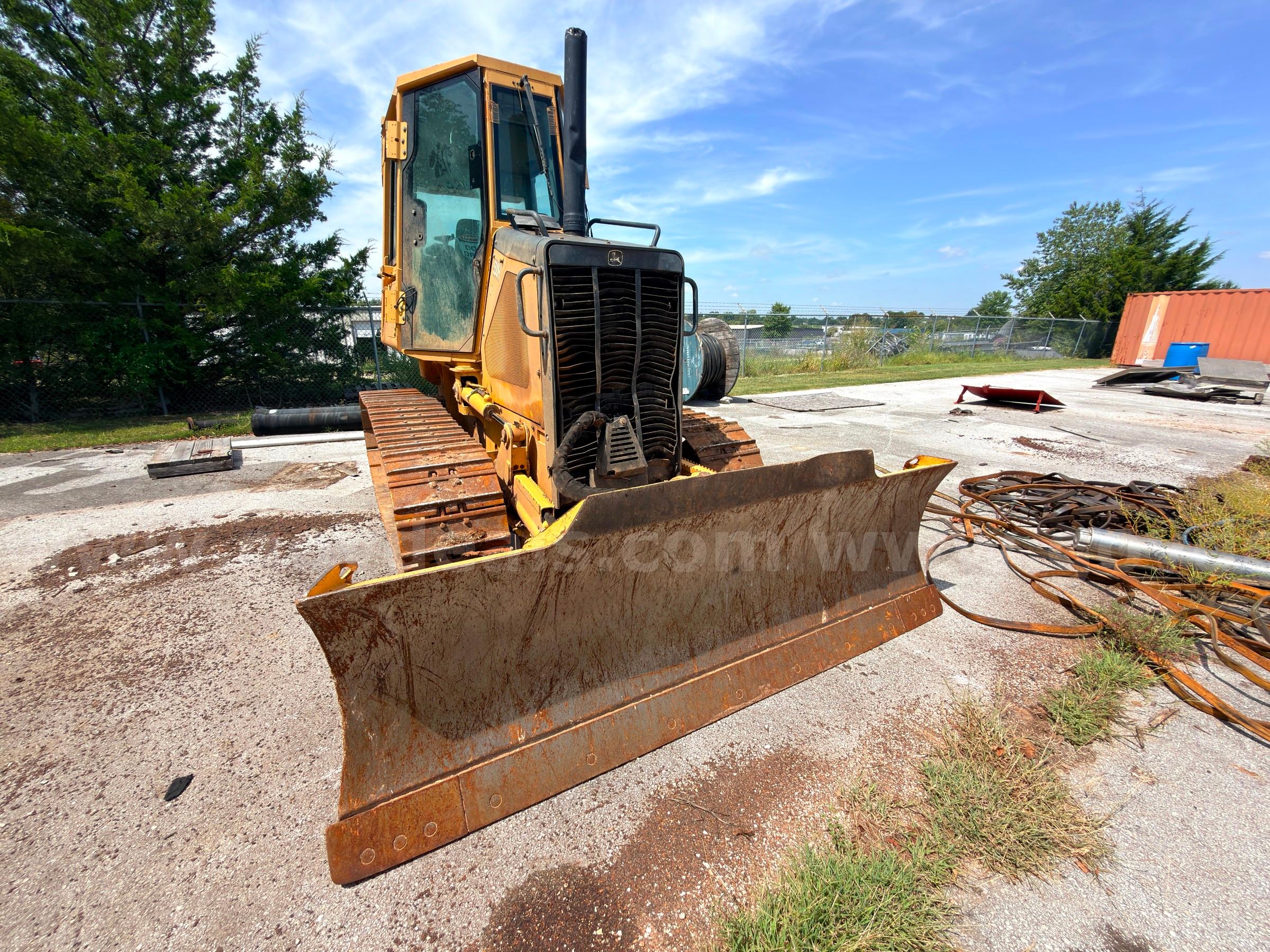 2002 John Deere 550H LT Crawler Dozer John Deere 550H Government Surplus Auction - Photo #3