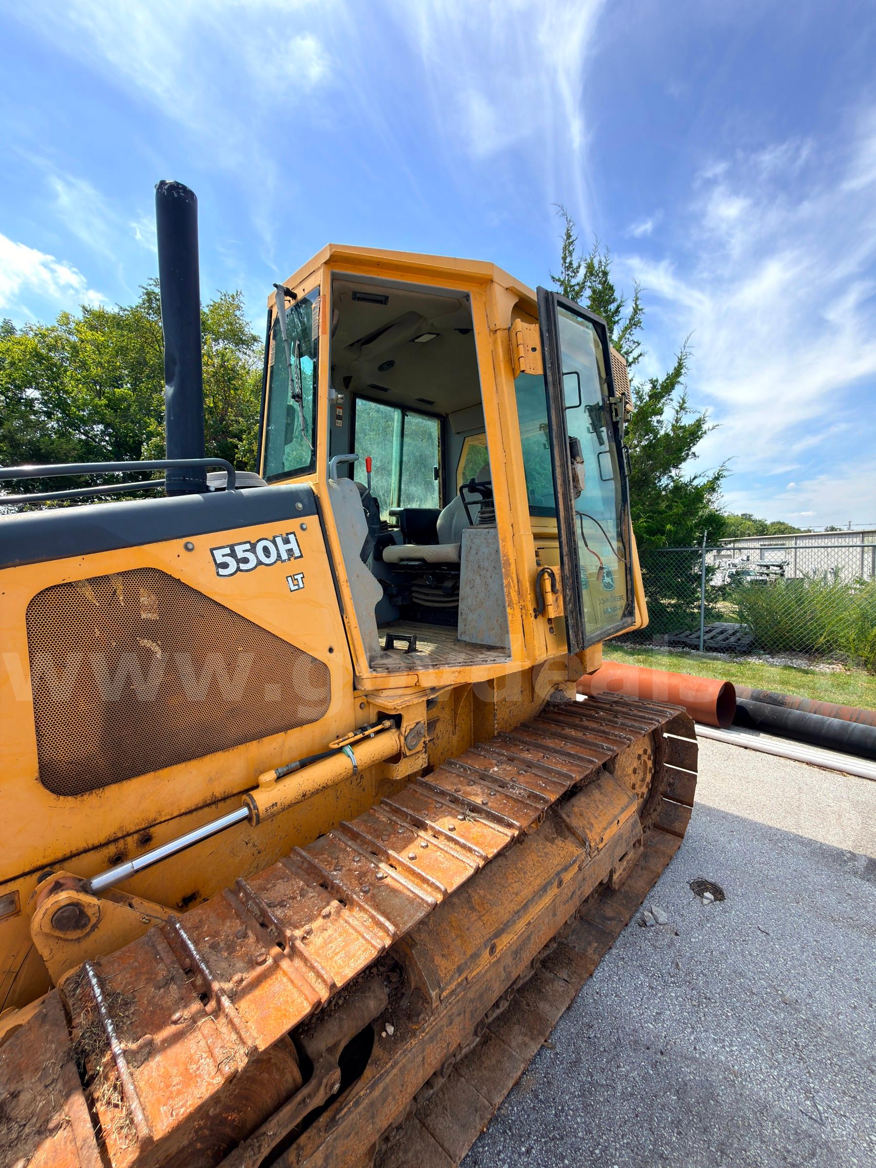 2002 John Deere 550H LT Crawler Dozer John Deere 550H Government Surplus Auction - Photo #4