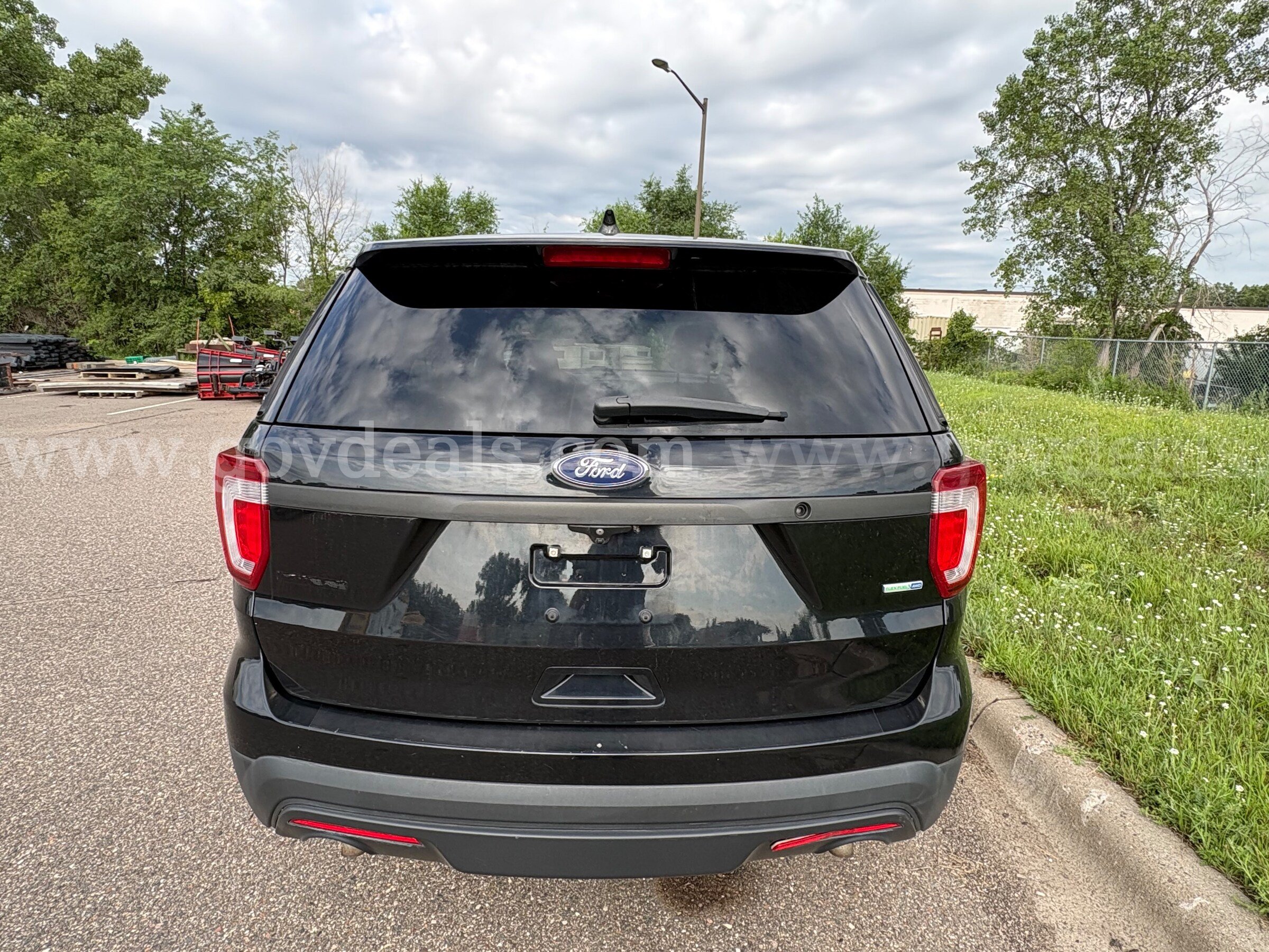 2016 Ford Explorer Police AWD Ford Explorer Government Surplus Auction - Photo #4