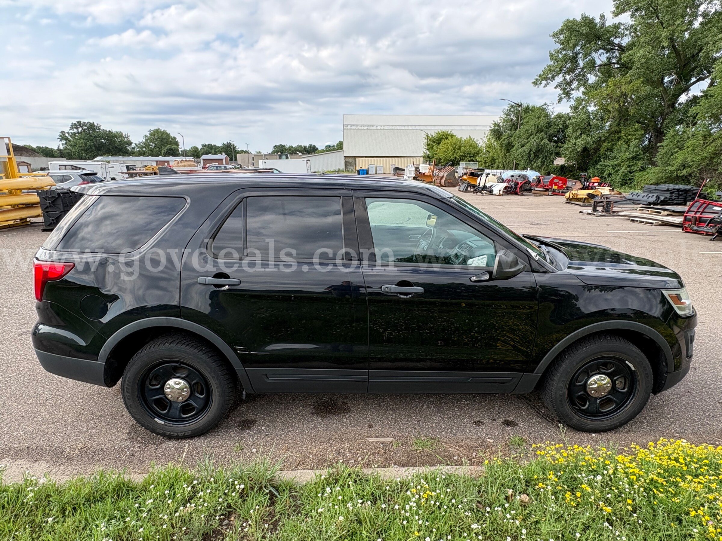 2016 Ford Explorer Police AWD Ford Explorer Government Surplus Auction - Photo #6