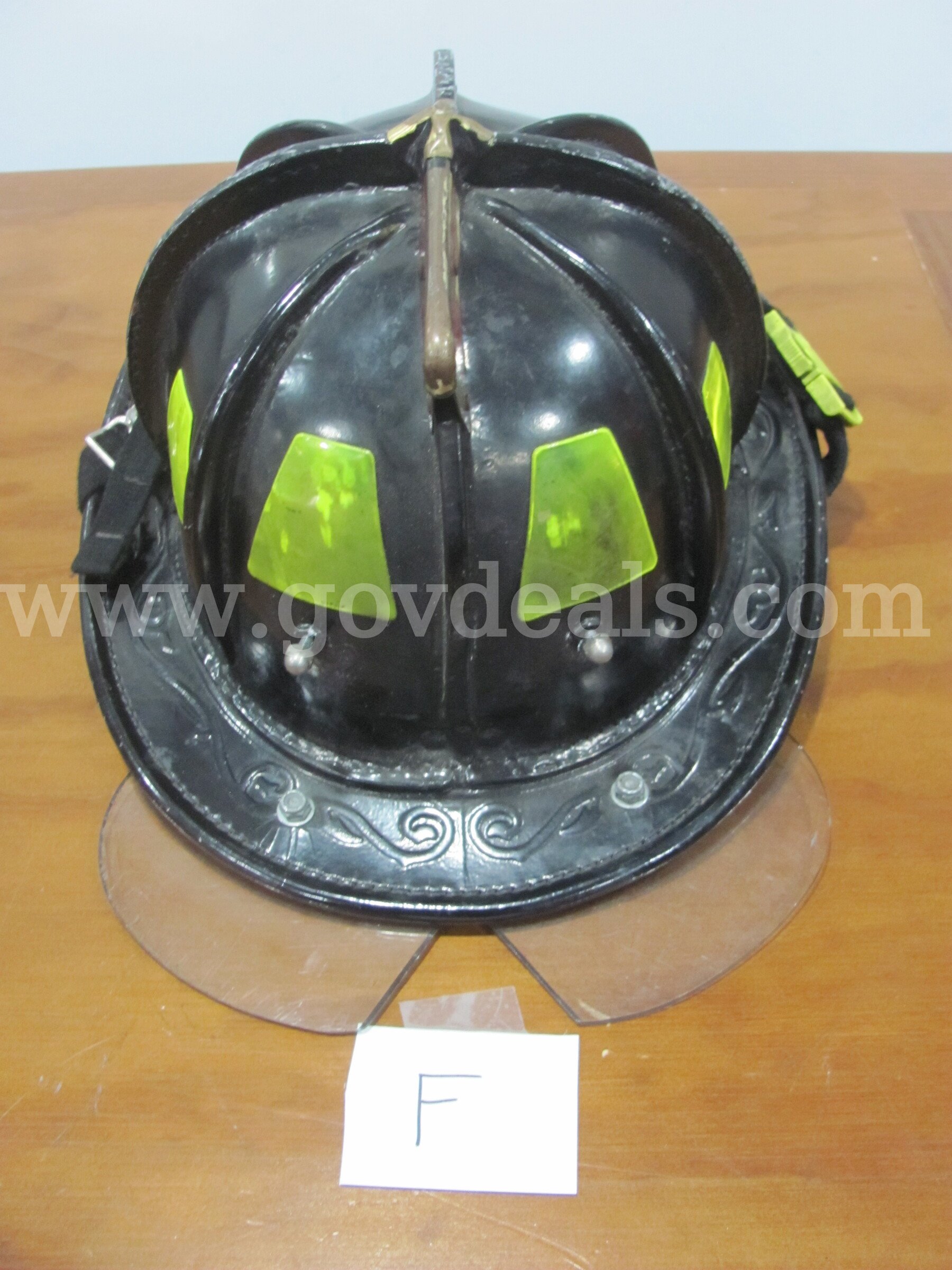 Cairns New Yorker N5A Helmet Cairns New Yorker N5A Government Surplus Auction - Primary Photo