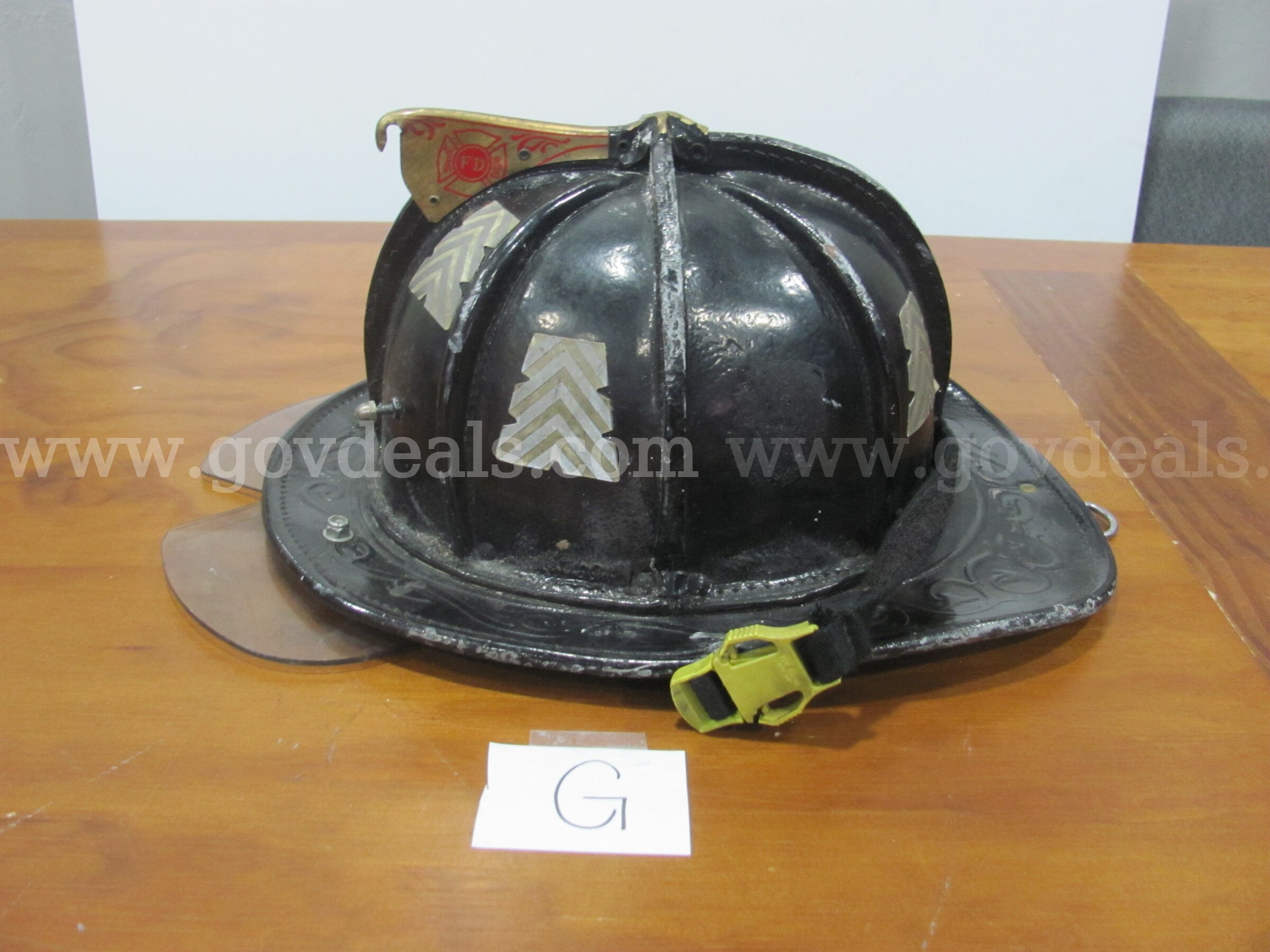Cairns New Yorker N5A Helmet Cairns New Yorker N5A Government Surplus Auction - Photo #5