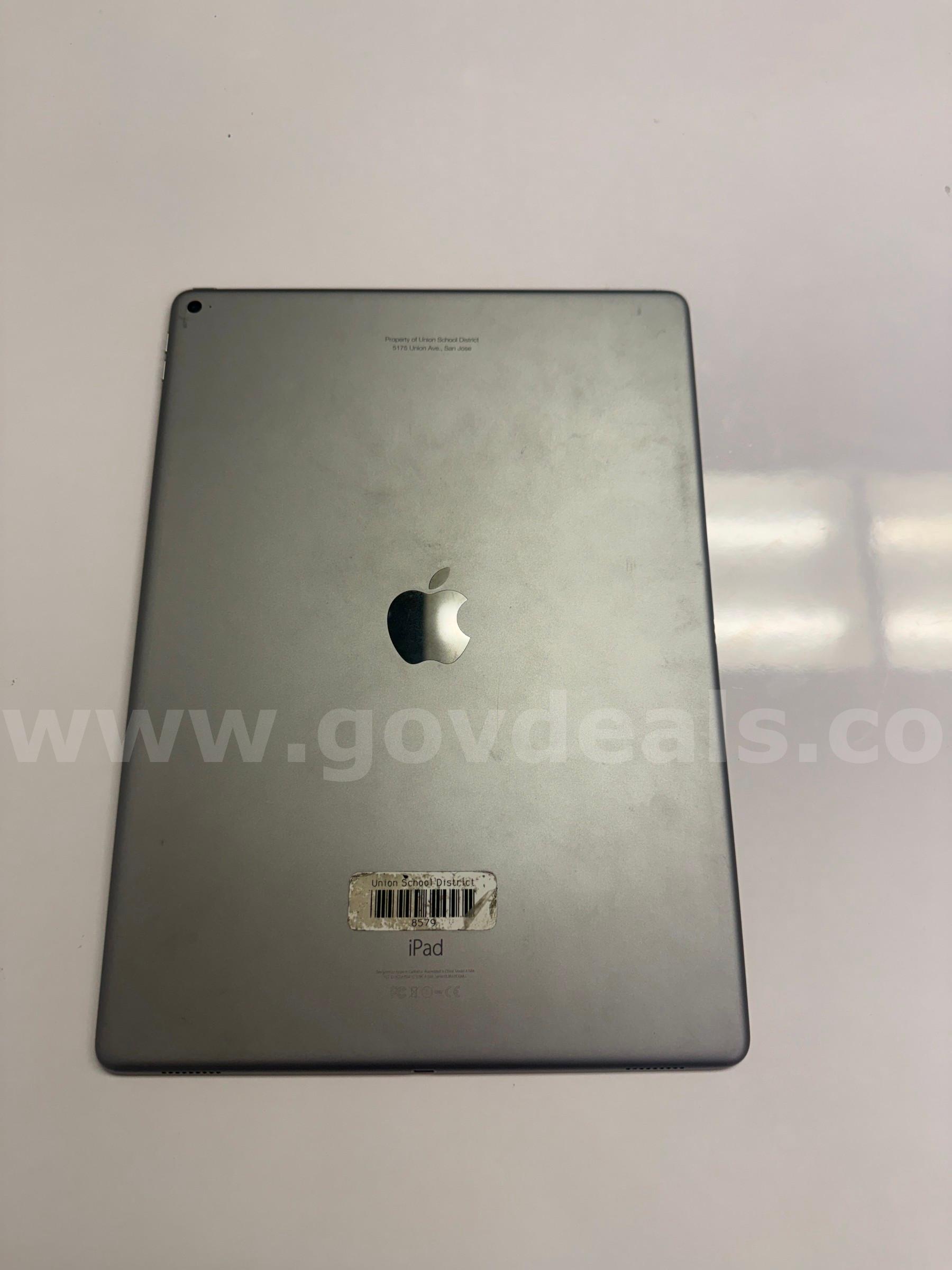Lot of iPads - 12.9" Ipad A1584 (QTY 4) APPLE Ipad Government Surplus Auction - Photo #2