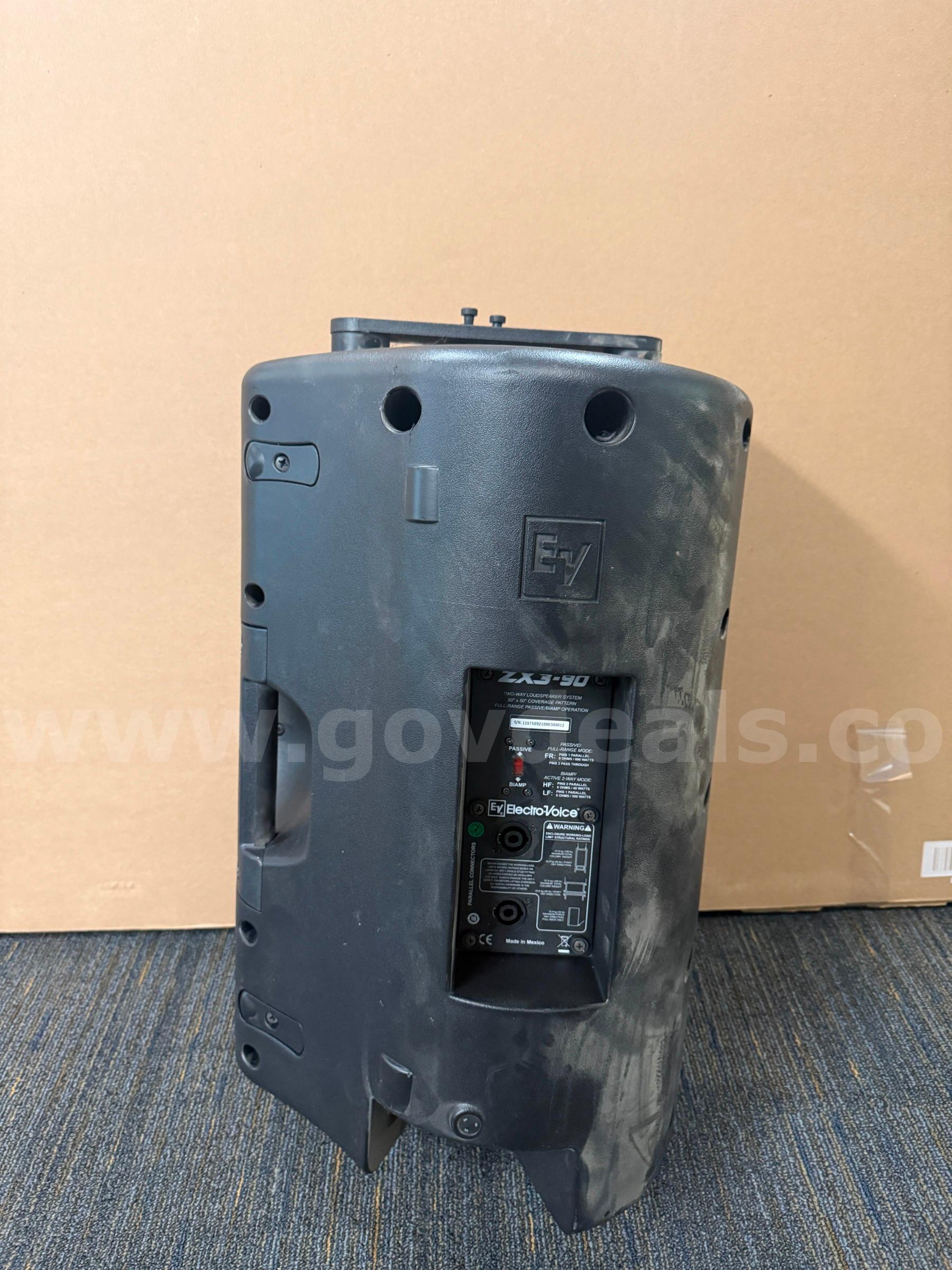 Speaker -  Electro-Voice ZX3-90 ElectroVoice See Description Below Government Surplus Auction - Photo #2