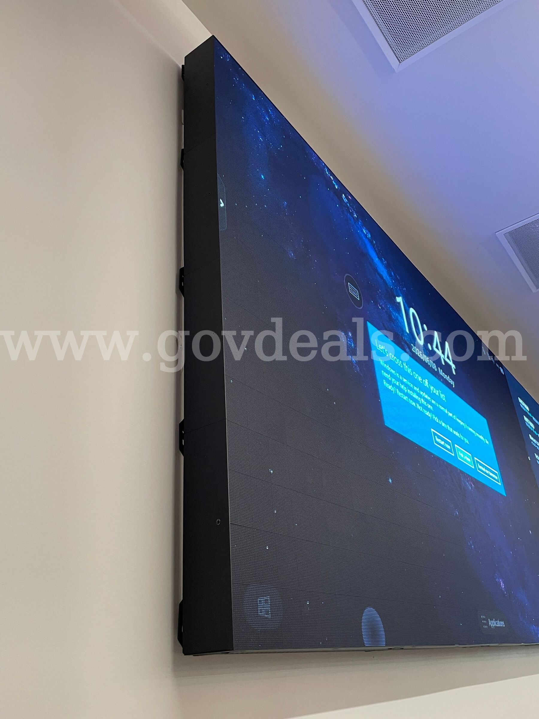 Planar Video Wall Screens Planar  Government Surplus Auction - Photo #6