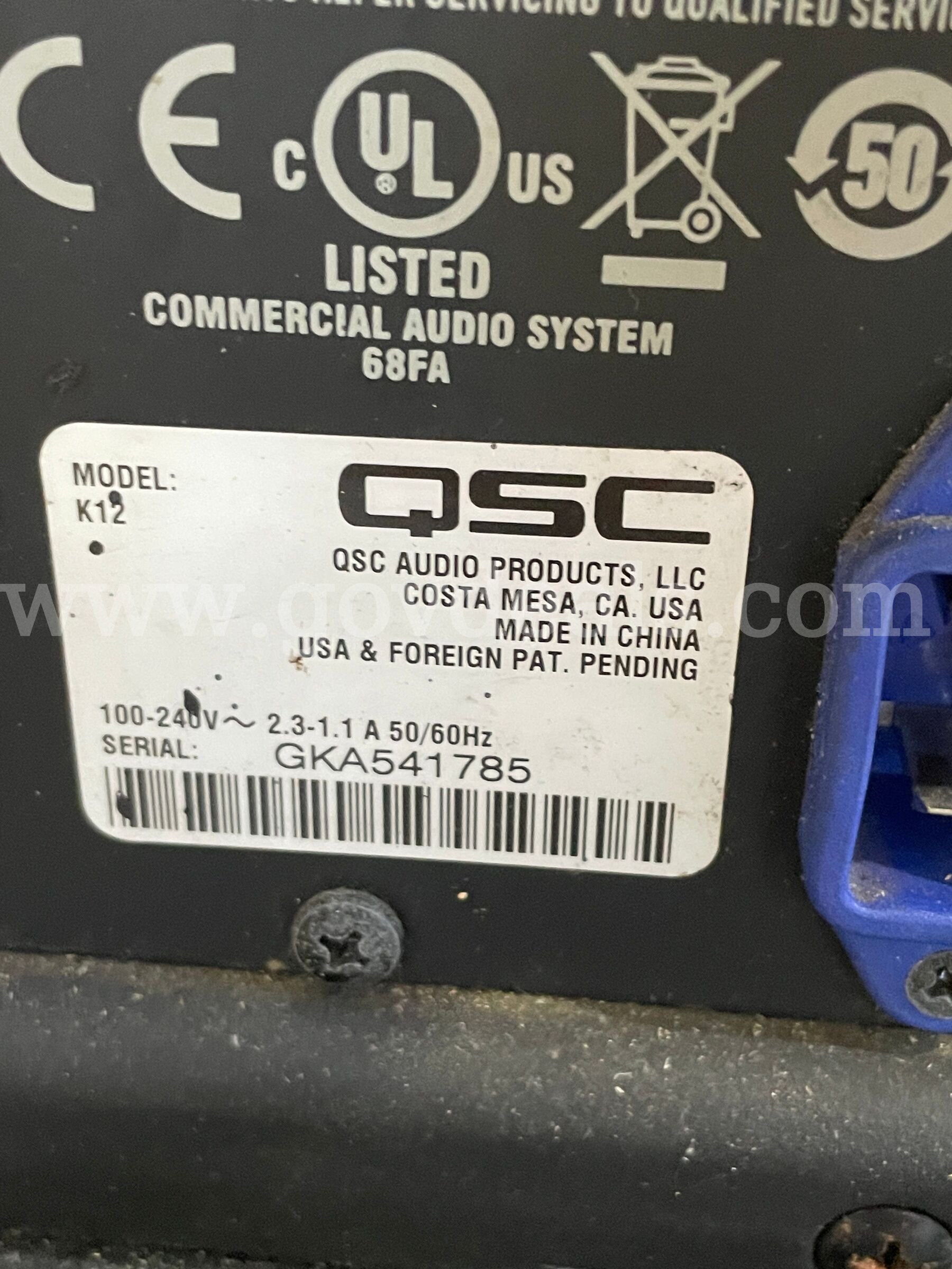 QSC Speakers (3) Red LED Light Fixtures & Fog Machine   Government Surplus Auction - Photo #5