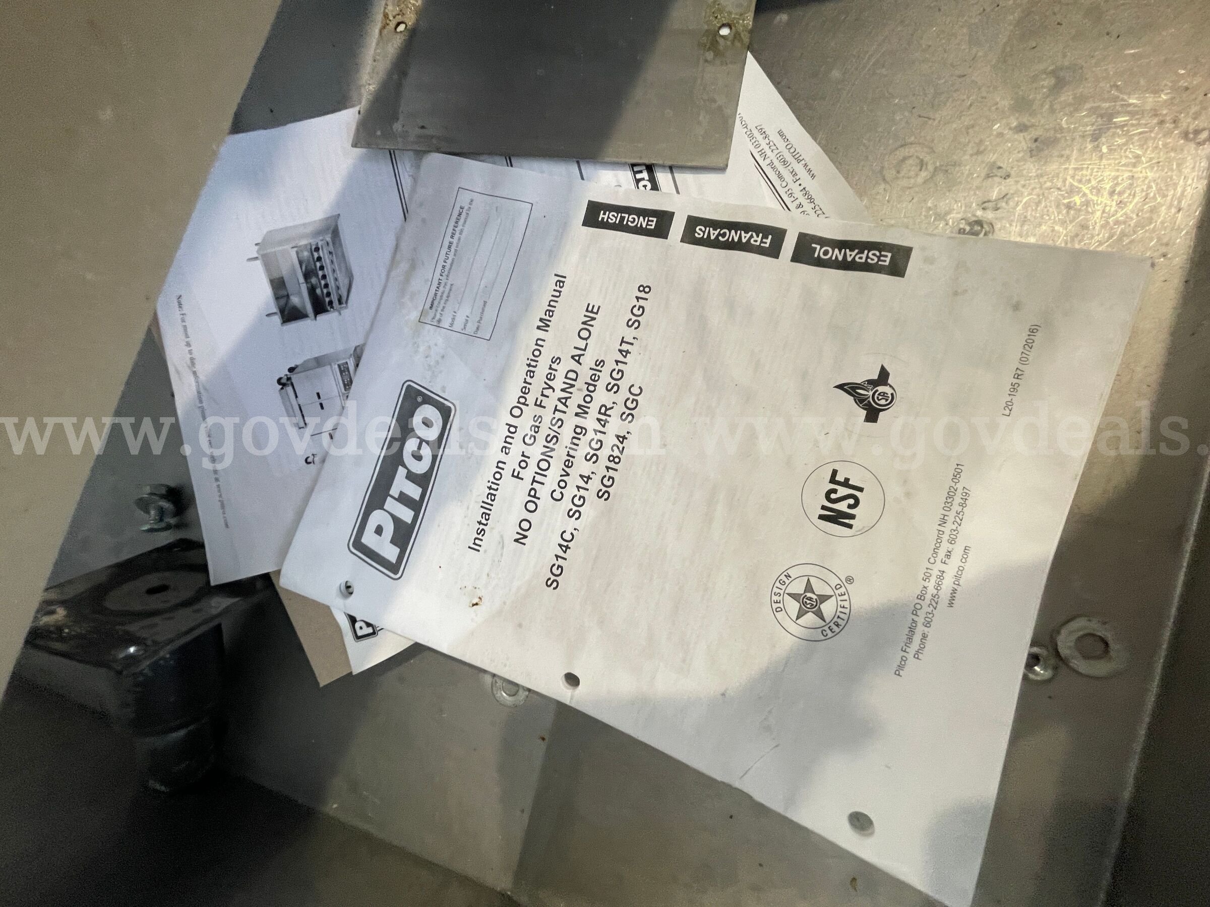 6 Commercial Fryers   Government Surplus Auction - Photo #6
