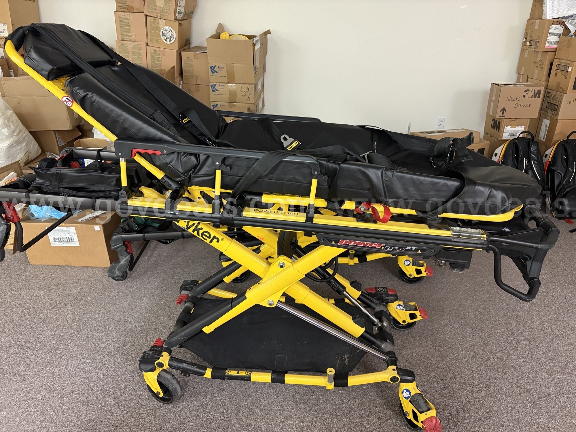 Stryker PowerPro XT Stretcher   Government Surplus Auction - Primary Photo