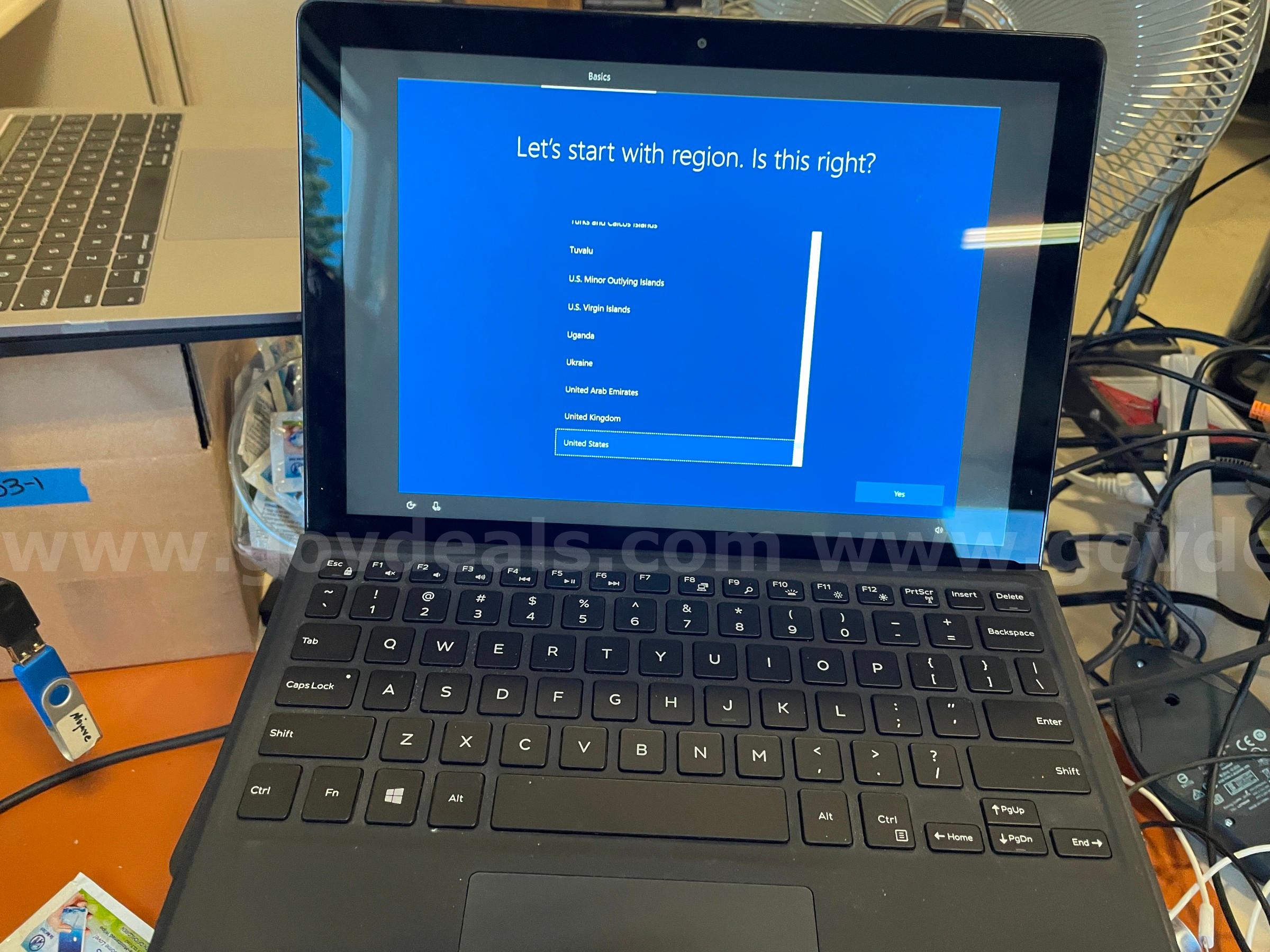 Dell Latitude 5285 2-in-1 | Windows 10 Installer Ready! (ID# 46583) (D-Case) (No UPC) ($10) Dell 5285 Government Surplus Auction - Primary Photo